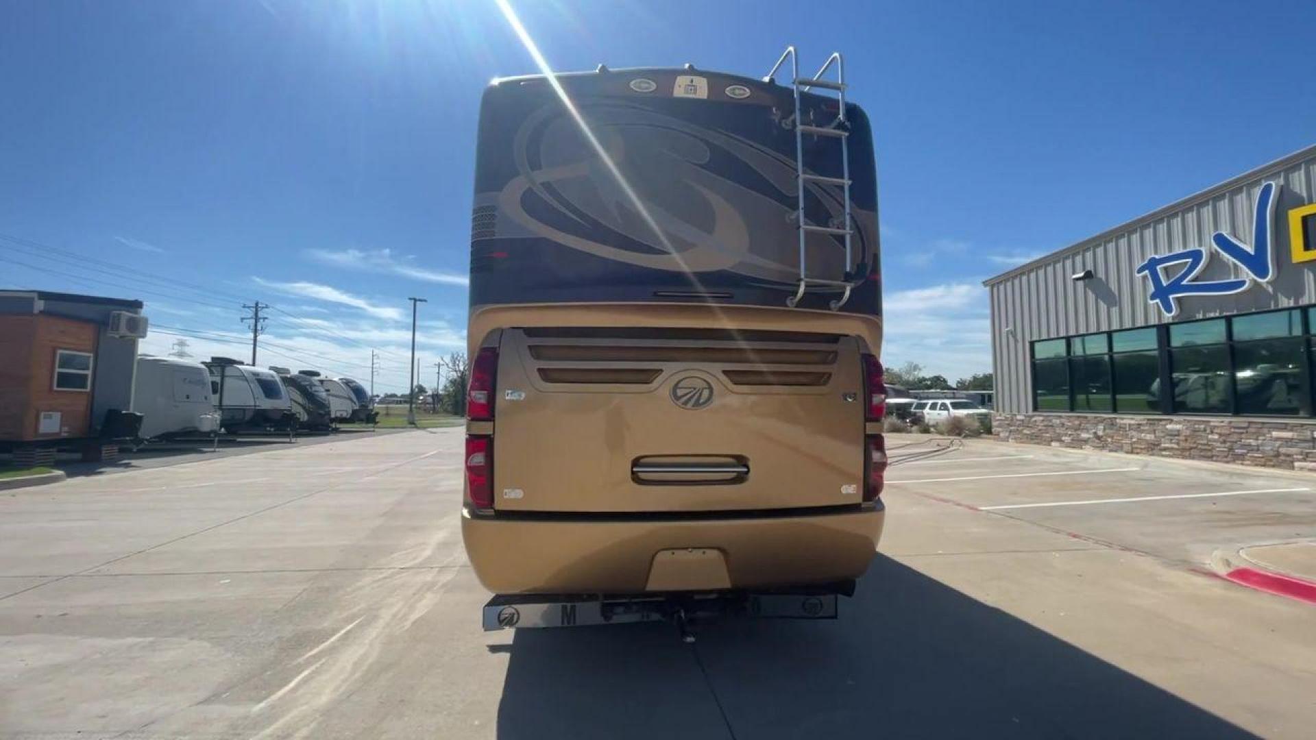 2006 TAN DES MONACO SIGNATURE COMMANDER (1RF17561561) , located at 4319 N Main Street, Cleburne, TX, 76033, (817) 221-0660, 32.435829, -97.384178 - The 2006 Monaco Signature 45 is the ultimate in luxury and speed. It is a diesel pusher motorhome that oozes class and precision engineering. This 45-foot wonder shows how dedicated Monaco is to quality work and new ideas. The Signature 45 has a strong diesel engine and is well-built, so it has a sm - Photo#8