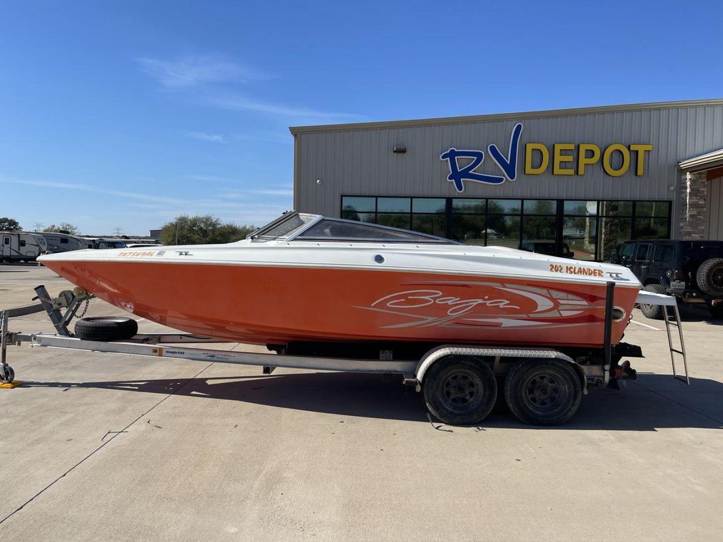 2007 ORANGE BAJA ISLANDER 202 (AGC47079A70) , Length: 21.92 ft. transmission, located at 4319 N Main Street, Cleburne, TX, 76033, (817) 221-0660, 32.435829, -97.384178 - The 2007 Baja Islander 202 is an exciting boat that's great for people who want to have fun on the water. It is great for traveling, water sports, and fishing because it looks good and moves quickly. The Islander 202 is a small but useful 20 feet boat that is easy to move and tow, which makes it a g - Photo#23