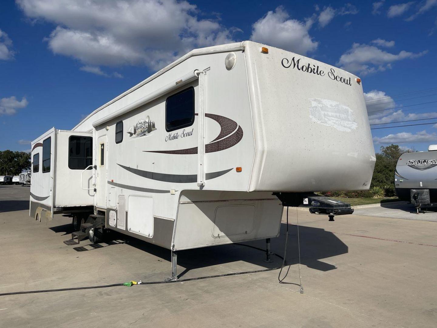 2007 SUNNYBROOK MOBILE SCO (4UBBT0T3071) , located at 4319 N Main Street, Cleburne, TX, 76033, (817) 221-0660, 32.435829, -97.384178 - Photo#22