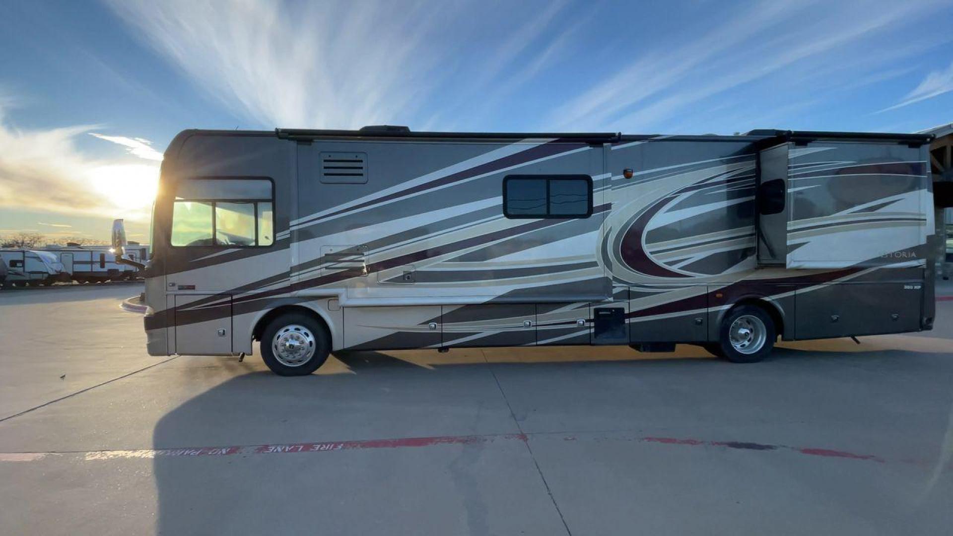 2012 THOR ASTORIA 40BQ (4UZAB2DT7BC) , Length: 39.83 ft. | Gross Weight: 32,400 lbs. | Slides: 4 transmission, located at 4319 N Main Street, Cleburne, TX, 76033, (817) 221-0660, 32.435829, -97.384178 - The 2012 Thor Astoria 40BQ is a luxurious diesel pusher Class A motorhome designed for those who crave comfort and convenience on their travels. With its elegant styling, advanced features, and spacious layout, this motorhome provides a home-like experience no matter where your adventures take you. - Photo#6