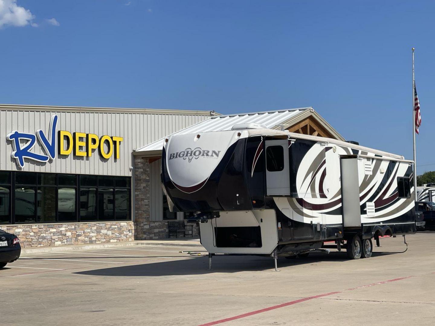 2013 TAN BIGHORN 3685RL (5SFBG3820DE) , Length: 38.6 ft | Dry Weight: 12,192 lbs. | Gross Weight: 15,500 lbs. | Slides: 3 transmission, located at 4319 N Main Street, Cleburne, TX, 76033, (817) 221-0660, 32.435829, -97.384178 - With the 2013 Heartland Bighorn 3685RL fifth wheel, you can enjoy camping in style. This recreational vehicle (RV) is 38.6 feet long and weighs 12,192 pounds when empty. It has a lot of space inside for your adventures on the road. It has three slides, one of which is a living area in the back, and - Photo#0