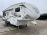 2013 WHITE CHAPARRAL 268RLE - (5ZT3CLVB6DA) , Length: 30.58 ft | Dry Weight: 6,877 lbs | Slides: 1 transmission, located at 4319 N Main Street, Cleburne, TX, 76033, (817) 221-0660, 32.435829, -97.384178 - Photo#22