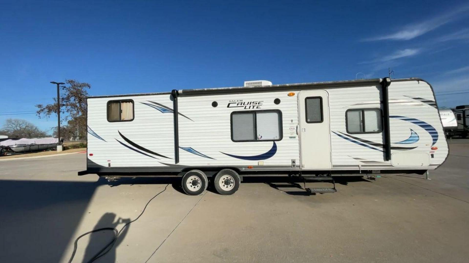 2013 FOREST RIVER SALEM 281QB (4X4TSMD20DR) , located at 4319 N Main Street, Cleburne, TX, 76033, (817) 221-0660, 32.435829, -97.384178 - Photo#2