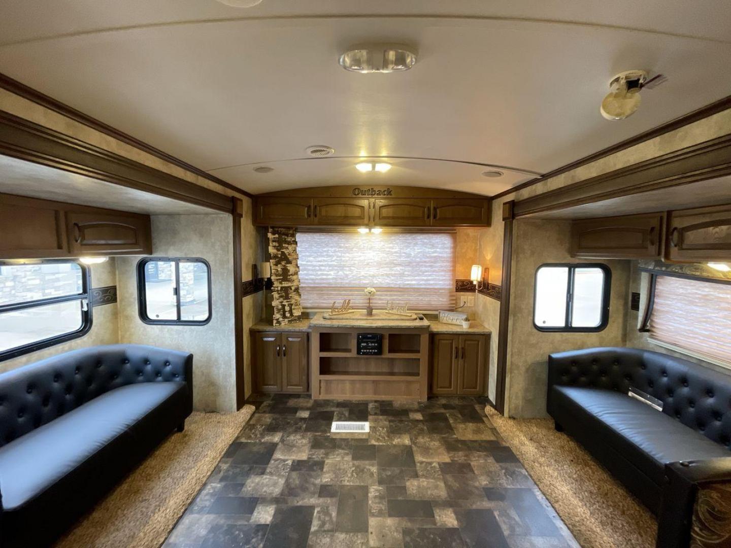 2013 KEYSTONE RV OUTBACK 298RE (4YDT29827DB) , Length: 35.17 ft.| Dry Weight: 7,443 lbs. | Gross Weight: 9,000 lbs. | Slides: 1 transmission, located at 4319 N Main Street, Cleburne, TX, 76033, (817) 221-0660, 32.435829, -97.384178 - The 2013 Keystone RV Outback 298RE is an ideal camping trailer for a family that sets out to the great outdoors every week. This unit has measurements of 35.17 ft in length, 8 ft in width, and 10.92 ft in height. The dry weight is about 7,443 lbs with a payload capacity of 1,557 lbs. It has a GV - Photo#11