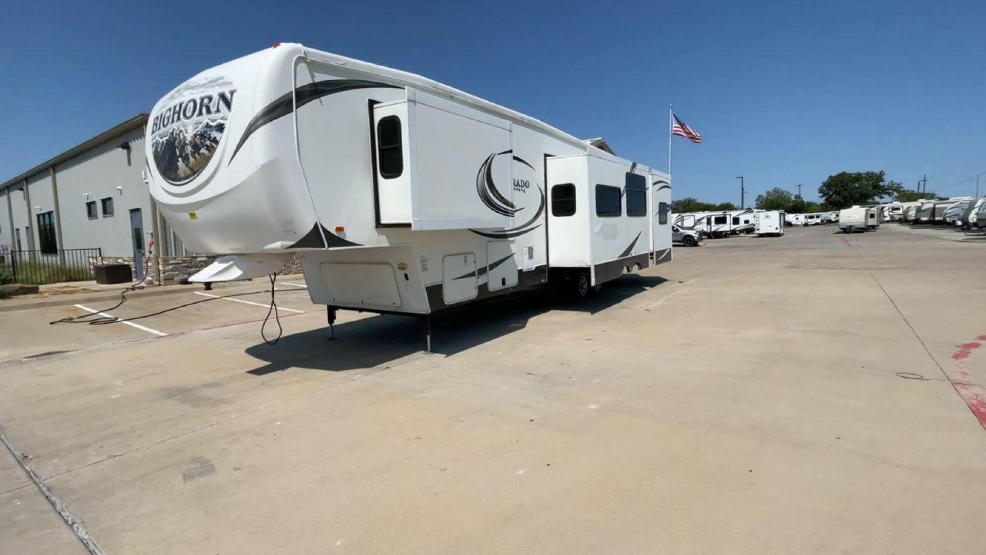 2014 WHITE BIGHORN SILVERADO 370QB (5SFBG4120EE) , Length: 41.58 ft. | Dry Weight: 11,660 lbs. | Gross Weight: 15,000 lbs. | Slides: 4 transmission, located at 4319 N Main Street, Cleburne, TX, 76033, (817) 221-0660, 32.435829, -97.384178 - The 2014 Bighorn Silverado 37QB fifth wheel has a floorplan perfect for a family getaway. It features a bath and a half floorplan with a bunk house, spacious living room area, and outdoor kitchen. This unit measures 41.58 ft in length, 8 ft in width, and 12.75 ft in height. The dry weight is about 1 - Photo#5