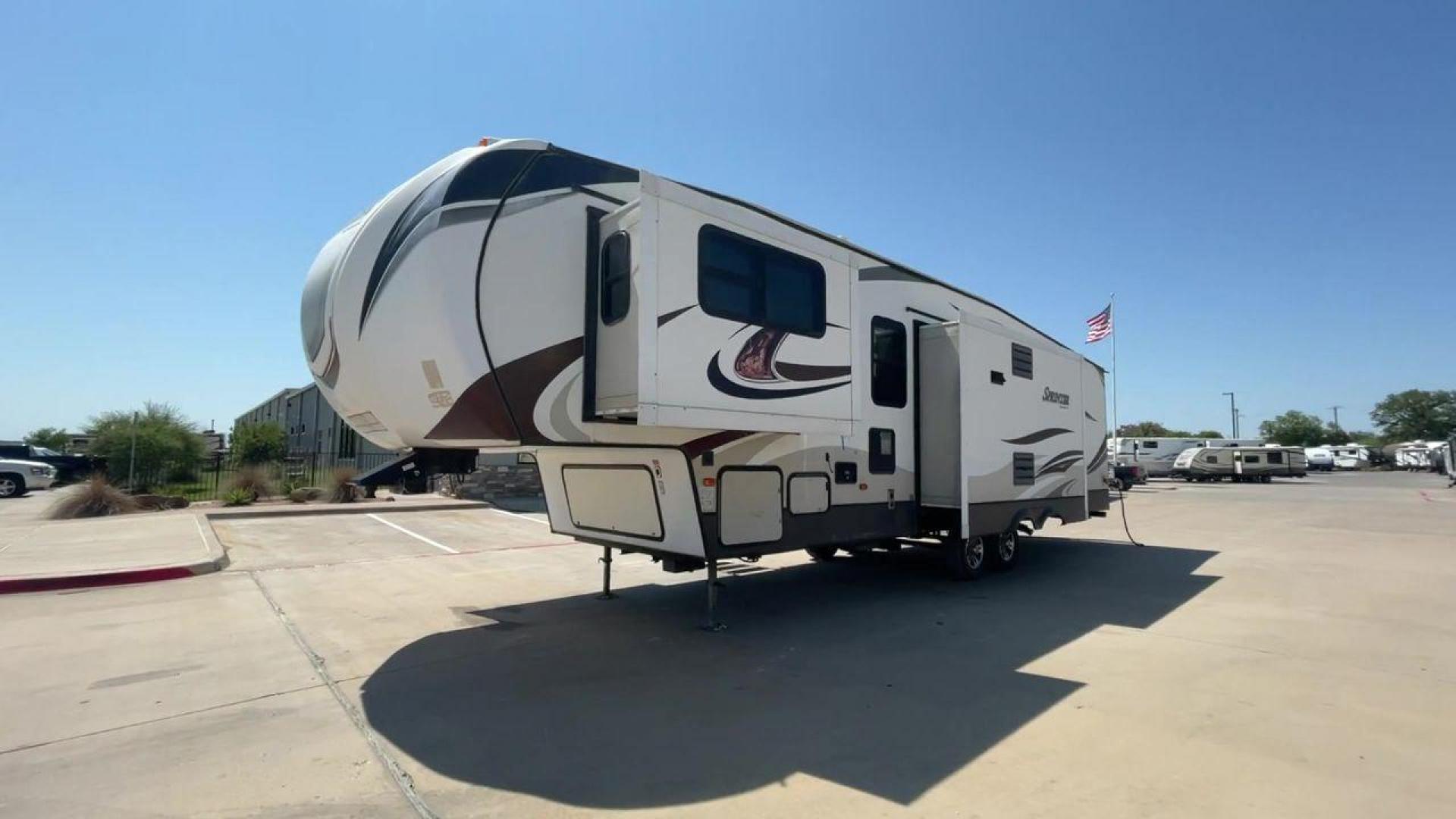 2014 WHITE KEYSTONE SPRINTER 333FWRLS - (4YDF33321E1) , Length: 37.33 ft. | Dry Weight: 9,598 lbs. | Gross Weight: 12,750 lbs. | Slides: 3 transmission, located at 4319 N Main Street, Cleburne, TX, 76033, (817) 221-0660, 32.435829, -97.384178 - The 2014 Sprinter 333FWLS by Keystone luxury fifth wheel brings the spotlight to its elevated front living area floorplan with a rear private bedroom and a spacious center kitchen. It measures just 37.33 ft in length, 8 ft in width, and 12.5 ft in height. It has a base weight of 9,598 lbs with a pay - Photo#5