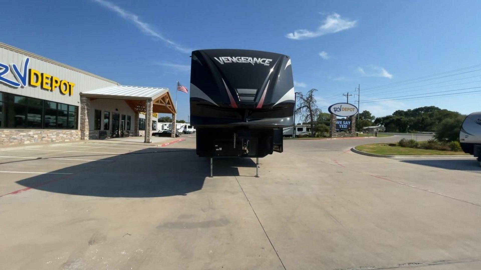 2014 KEYSTONE VENGEANCE 312A (4X4FVGG28EY) , Length: 37.92 ft. | Dry Weight: 10,068 lbs. | Gross Weight: 14,508 lbs. | Slides: 1 transmission, located at 4319 N Main Street, Cleburne, TX, 76033, (817) 221-0660, 32.435829, -97.384178 - This 2014 Keystone Vengeance 312A measures 37.92 ft. in length and has a dry weight of 10,068 lbs. It also has a GVWR of 14,508 lbs. and a hitch weight of 2,508 lbs. This unit has automatic heating and cooling for optimal temperature control. It is made of aluminum and fiberglass. This model also co - Photo#4