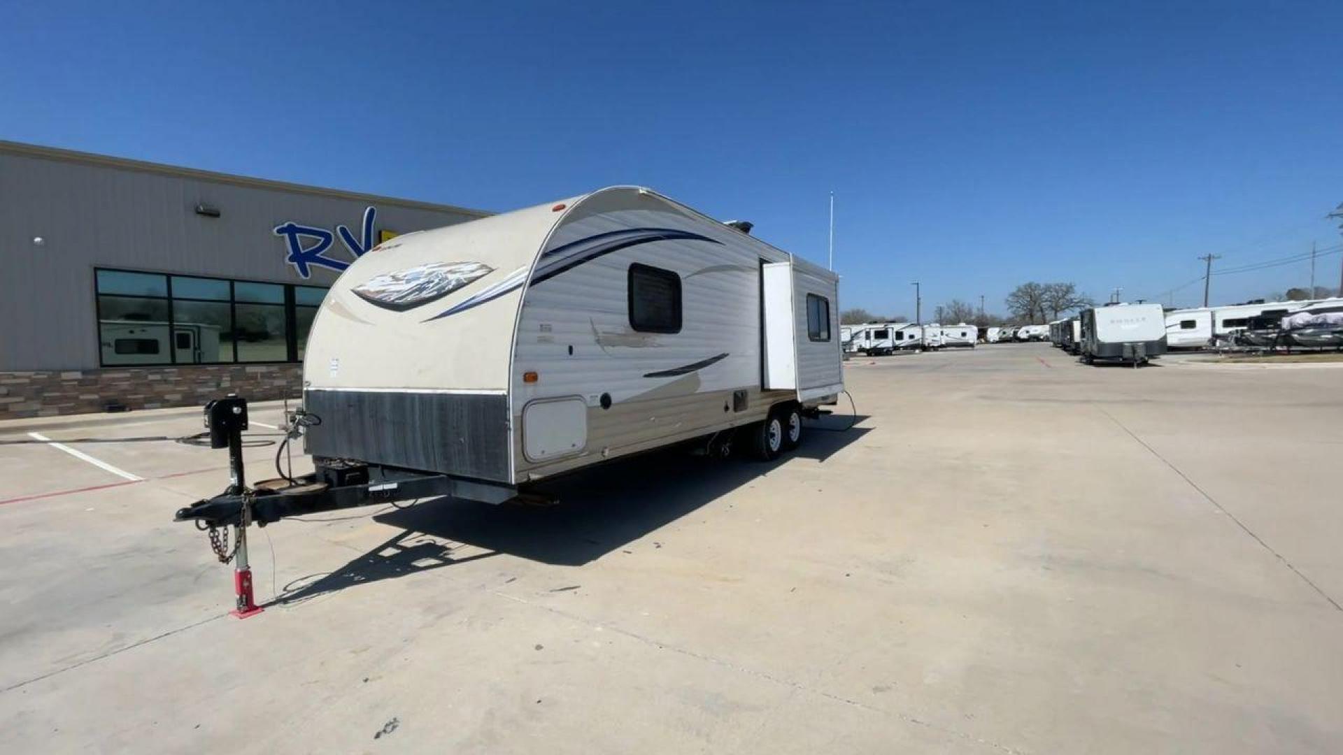 2014 SKYLINE WEEKENDER 260 - (1SE200M24EC) , located at 4319 N Main Street, Cleburne, TX, 76033, (817) 221-0660, 32.435829, -97.384178 - Photo#5