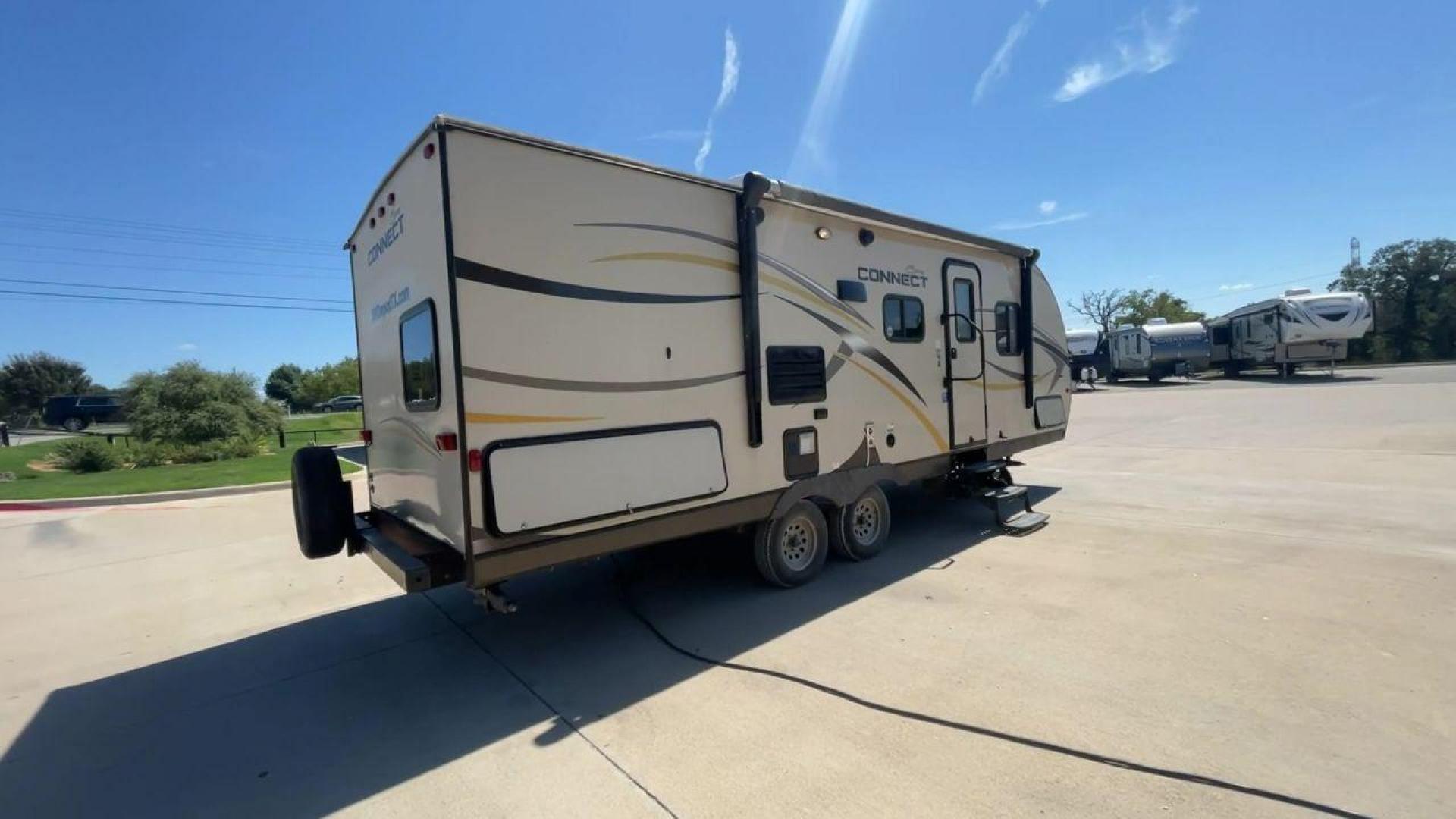 2014 TAN SPREE CONNECT 250BHS (4EZTL2524E8) , Slides: 1 transmission, located at 4319 N Main Street, Cleburne, TX, 76033, (817) 221-0660, 32.435829, -97.384178 - The 2014 Spree Connect 250BHS travel trailer lets you go on trips you'll never forget. It's the best place to stay away from home because it has a single slide-out and a roomy inside. When you step inside the Spree Connect 250BHS, you'll find a warm and welcoming space. There are a set of bunk beds - Photo#1