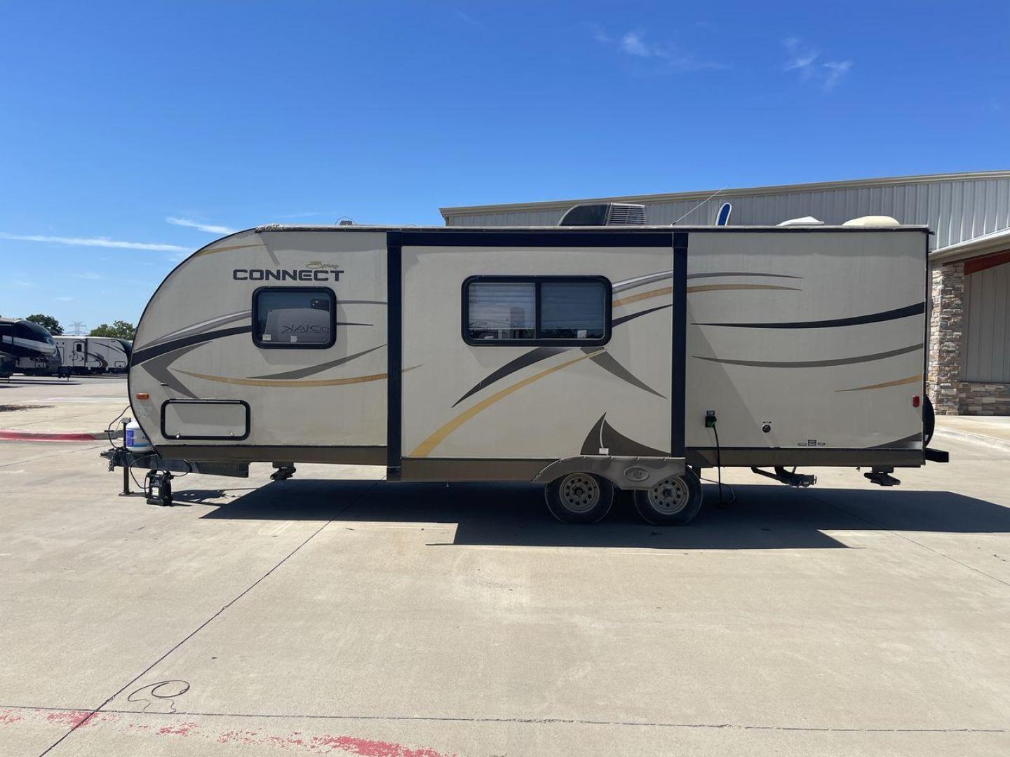 2014 TAN SPREE CONNECT 250BHS (4EZTL2524E8) , Slides: 1 transmission, located at 4319 N Main Street, Cleburne, TX, 76033, (817) 221-0660, 32.435829, -97.384178 - The 2014 Spree Connect 250BHS travel trailer lets you go on trips you'll never forget. It's the best place to stay away from home because it has a single slide-out and a roomy inside. When you step inside the Spree Connect 250BHS, you'll find a warm and welcoming space. There are a set of bunk beds - Photo#24