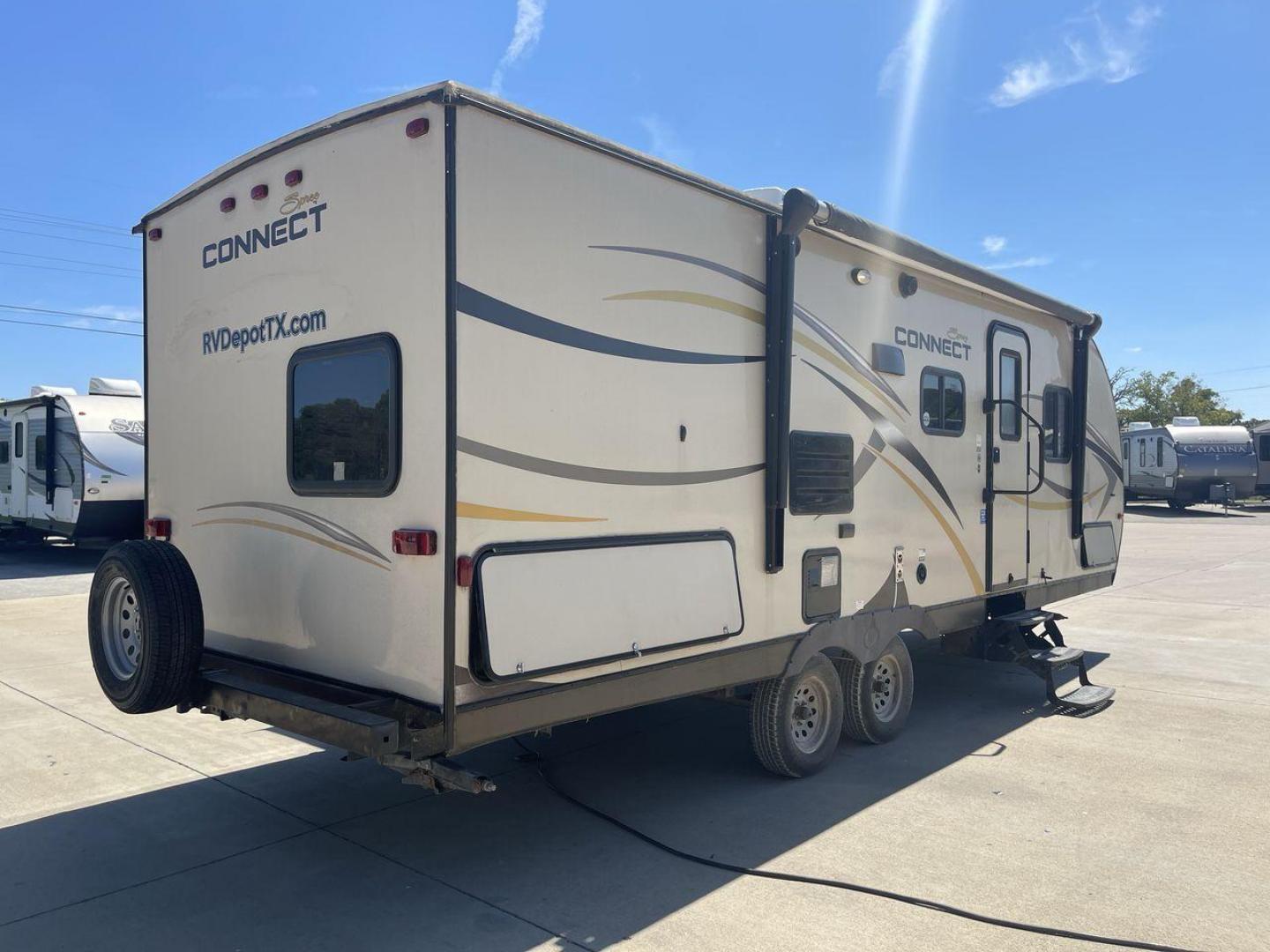 2014 TAN SPREE CONNECT 250BHS (4EZTL2524E8) , Slides: 1 transmission, located at 4319 N Main Street, Cleburne, TX, 76033, (817) 221-0660, 32.435829, -97.384178 - The 2014 Spree Connect 250BHS travel trailer lets you go on trips you'll never forget. It's the best place to stay away from home because it has a single slide-out and a roomy inside. When you step inside the Spree Connect 250BHS, you'll find a warm and welcoming space. There are a set of bunk beds - Photo#25