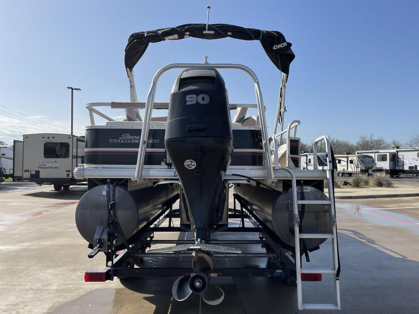 2014 BLACK SUNTRACKER FISHING BARGE 22DLX (BUJ22913D41) , located at 4319 N Main Street, Cleburne, TX, 76033, (817) 221-0660, 32.435829, -97.384178 - The 2014 Sun Tracker Fishin' Barge is here to make you happy. This adjustable pontoon boat is great for fishermen and people who love the outdoors. This Fishin' Barge is 21 feet long, so it has plenty of room for all your fishing tools and friends. The boat is built to last, and the Mercury outboar - Photo#19