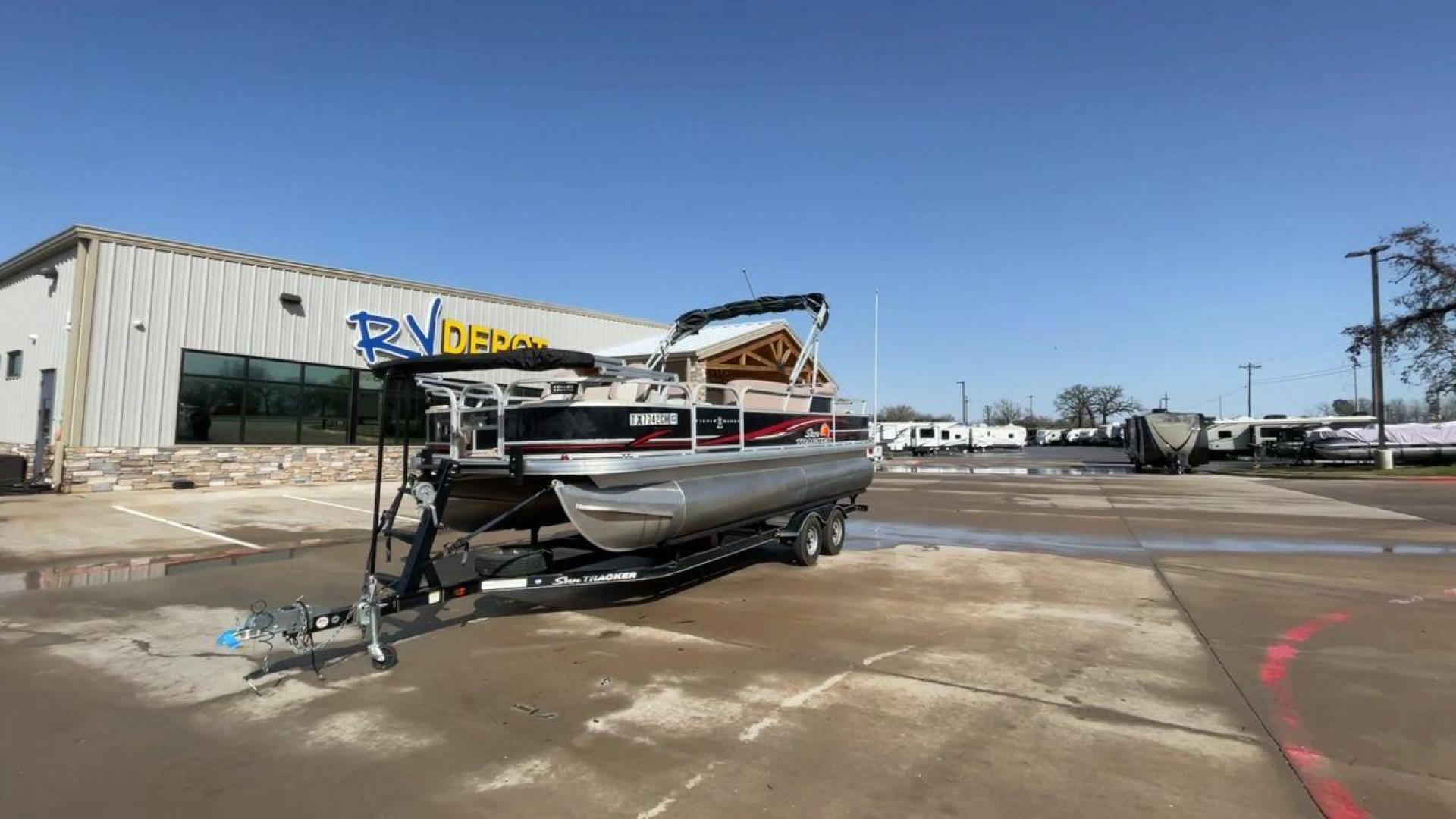 2014 BLACK SUNTRACKER FISHING BARGE 22DLX (BUJ22913D41) , located at 4319 N Main Street, Cleburne, TX, 76033, (817) 221-0660, 32.435829, -97.384178 - The 2014 Sun Tracker Fishin' Barge is here to make you happy. This adjustable pontoon boat is great for fishermen and people who love the outdoors. This Fishin' Barge is 21 feet long, so it has plenty of room for all your fishing tools and friends. The boat is built to last, and the Mercury outboar - Photo#5