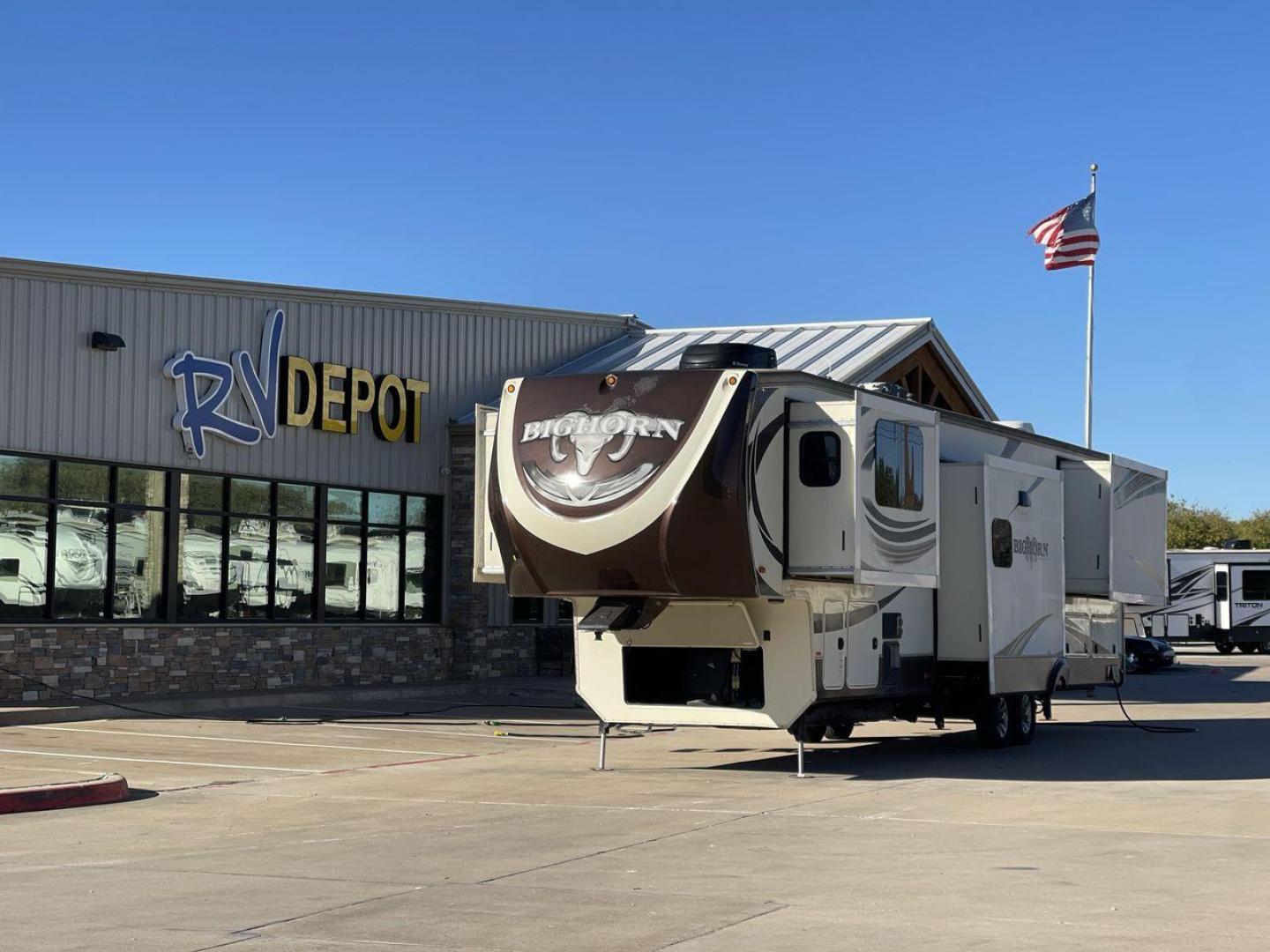 2015 TAN BIGHORN 3750FL (5SFBG4323FE) , Length: 41.7 ft. | Gross Weight: 16,000 lbs. | Slides: 5 transmission, located at 4319 N Main Street, Cleburne, TX, 76033, (817) 221-0660, 32.435829, -97.384178 - Photo#0