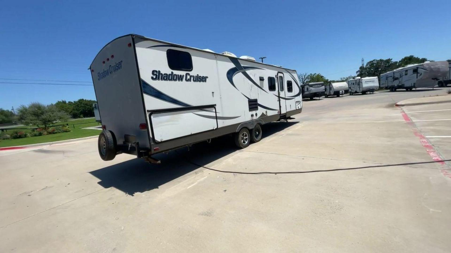 2015 GRAY CRUISER RV SHADOW CRUISER (5RXTD2821F1) , located at 4319 N Main Street, Cleburne, TX, 76033, (817) 221-0660, 32.435829, -97.384178 - Photo#1