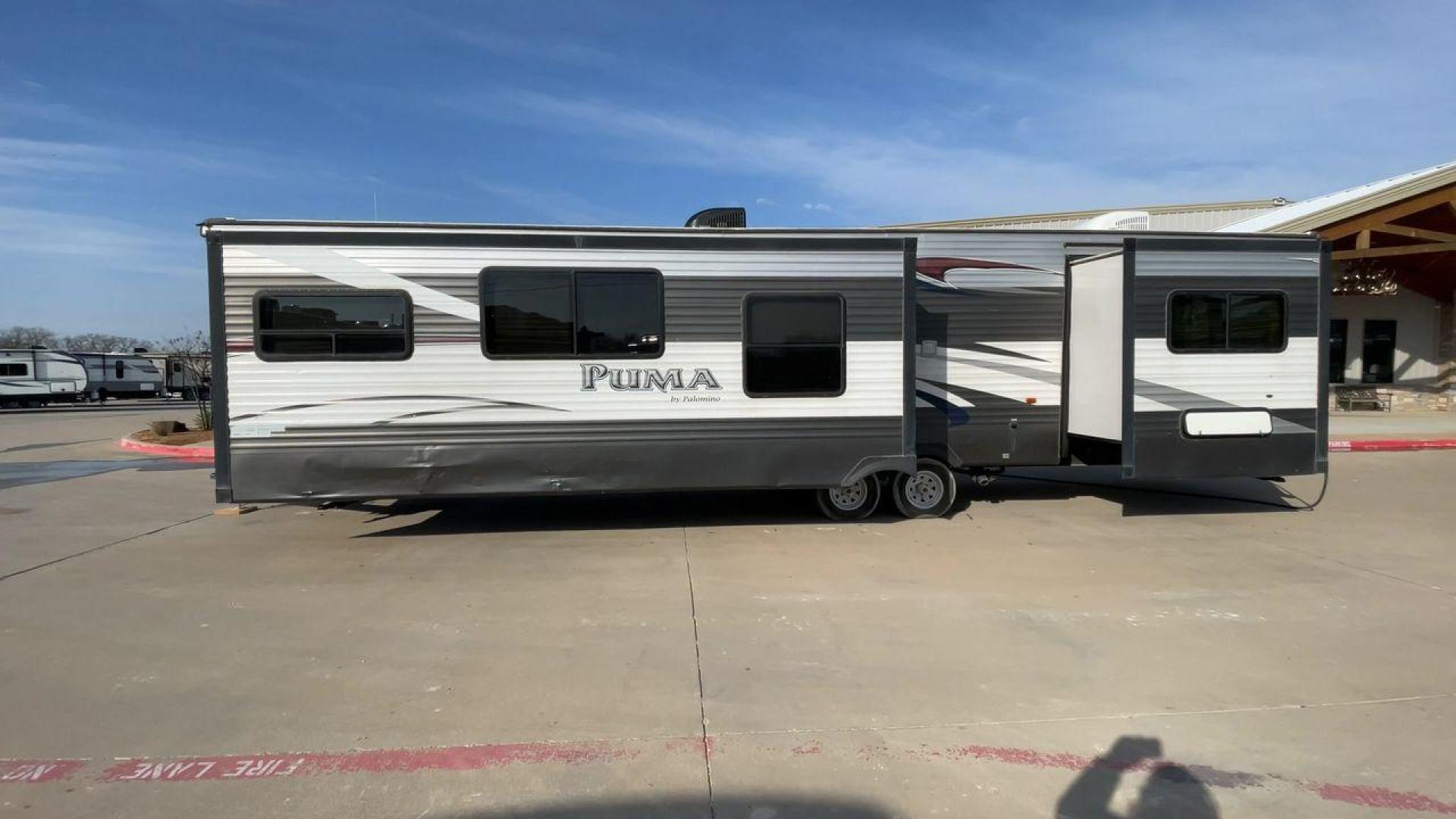 2015 FOREST RIVER PUMA 38PLF (4X4TPUP29FP) , Length: 40.83 ft. | Dry Weight: 9,565 lbs. | Gross Weight: 12,099 lbs. | Slides: 2 transmission, located at 4319 N Main Street, Cleburne, TX, 76033, (817) 221-0660, 32.435829, -97.384178 - The 2015 Forest River Puma 38PLF is a spacious destination trailer designed for those who desire the comforts of home while enjoying the great outdoors. With a residential-style layout and thoughtful features, it’s perfect for extended stays or seasonal living. This unit has a length of 40.83 ft i - Photo#6