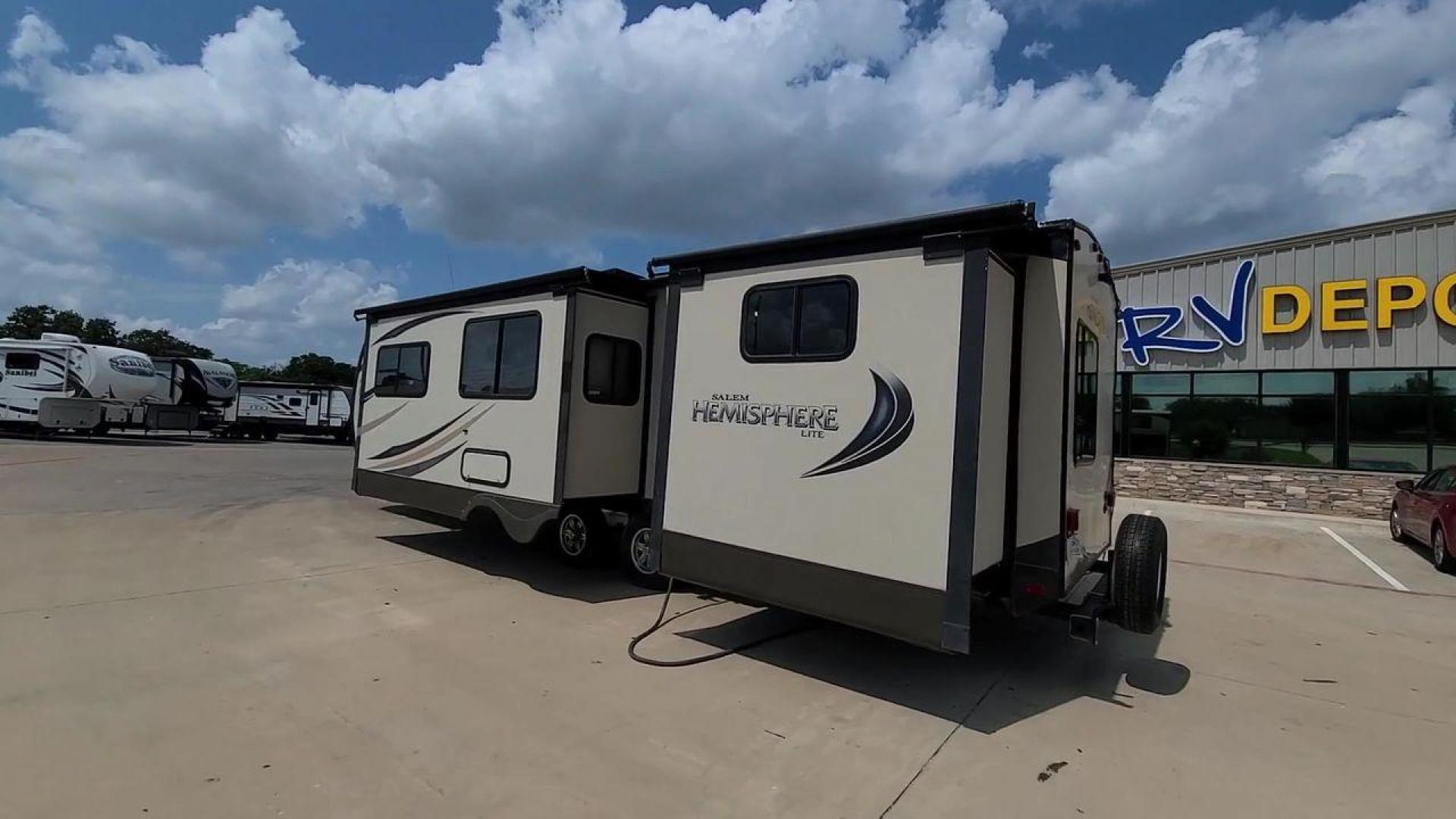 2015 FOREST RIVER SALEM 312QBUD (4X4TSBG22FU) , Length: 35.83 ft. | Dry Weight: 7,150 lbs. | Slides: 2 transmission, located at 4319 N Main Street, Cleburne, TX, 76033, (817) 221-0660, 32.435829, -97.384178 - Take advantage of the 2015 Forest River Salem 312QBUD Travel Trailer and embrace your spirit of adventure. Comfort and practicality come together in this travel trailer, which is perfect for families or parties looking for a roomy and luxurious home on wheels for amazing camping excursions. This - Photo#1