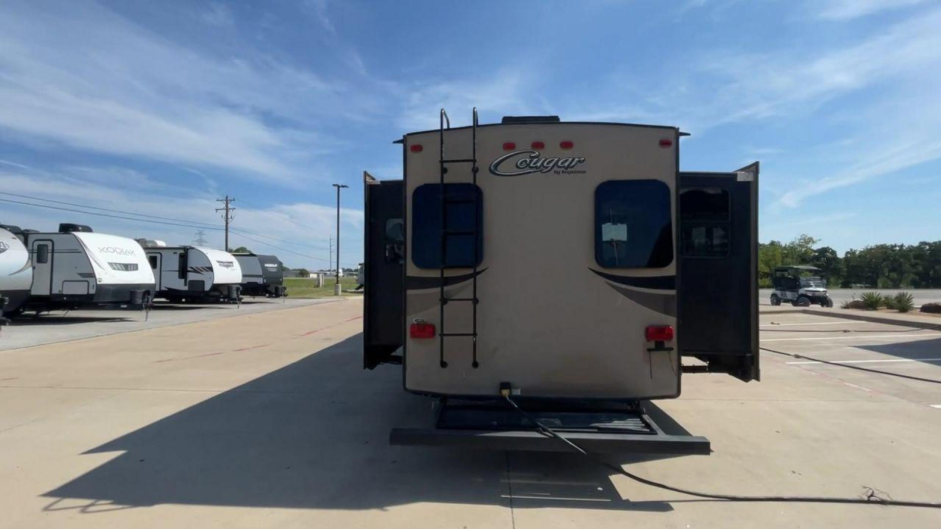 2015 KEYSTONE RV COUGAR 327RES (4YDF32729F2) , Length: 36.42 ft. | Dry Weight: 10,213 lbs. | Gross Weight: 12,135 lbs. | Slides: 3 transmission, located at 4319 N Main Street, Cleburne, TX, 76033, (817) 221-0660, 32.435829, -97.384178 - Enjoy the abundant storage and space that comes with the 2015 Keystone Cougar 327RES! This fifth wheel measures 36.42 ft. in length and 12.25 ft. in height. It has a dry weight of 10,213 lbs. and a GVWR of 12,135 lbs. It also comes equipped with automatic heating and cooling rated at 30,000 and 1 - Photo#8