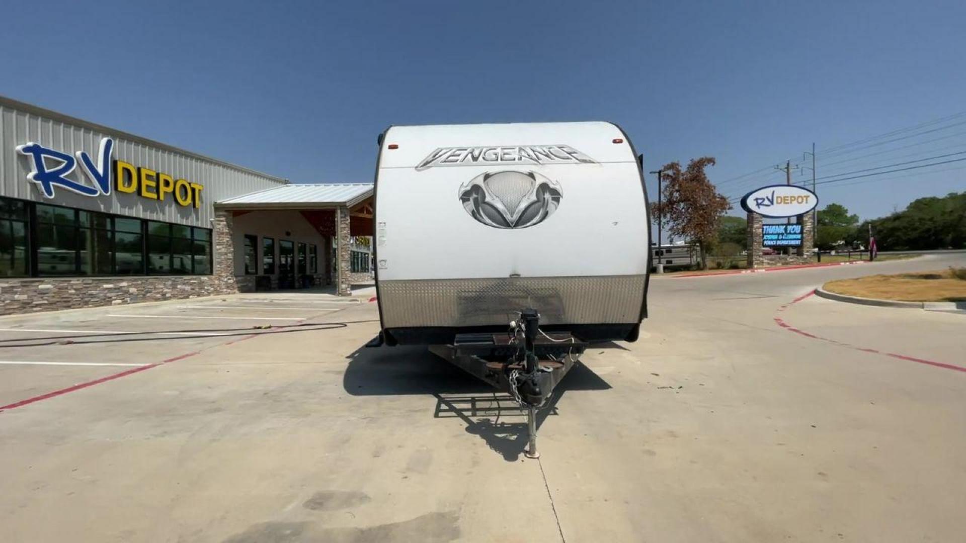 2015 WHITE VENGEANCE SU 29V (4X4TVGE24FY) , Length: 34.5 ft. | Dry Weight: 7,618 lbs. | Gross Weight: 9,985 lbs. | Slides: 1 transmission, located at 4319 N Main Street, Cleburne, TX, 76033, (817) 221-0660, 32.435829, -97.384178 - The 2015 Vengeance SU 29V is a versatile and spacious toy hauler, ideal for outdoor enthusiasts who crave adventure. With a length of 34.5 feet and a dry weight of 7,618 pounds, this travel trailer provides generous storage space while ensuring your comfort is not compromised. With a single slide, t - Photo#4