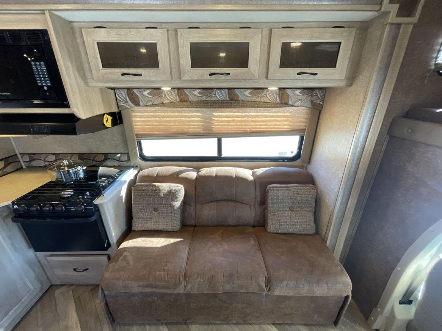 2016 COACHMEN FREELANDER 29KS (1FDXE4FS5FD) , located at 4319 N Main Street, Cleburne, TX, 76033, (817) 221-0660, 32.435829, -97.384178 - Photo#11