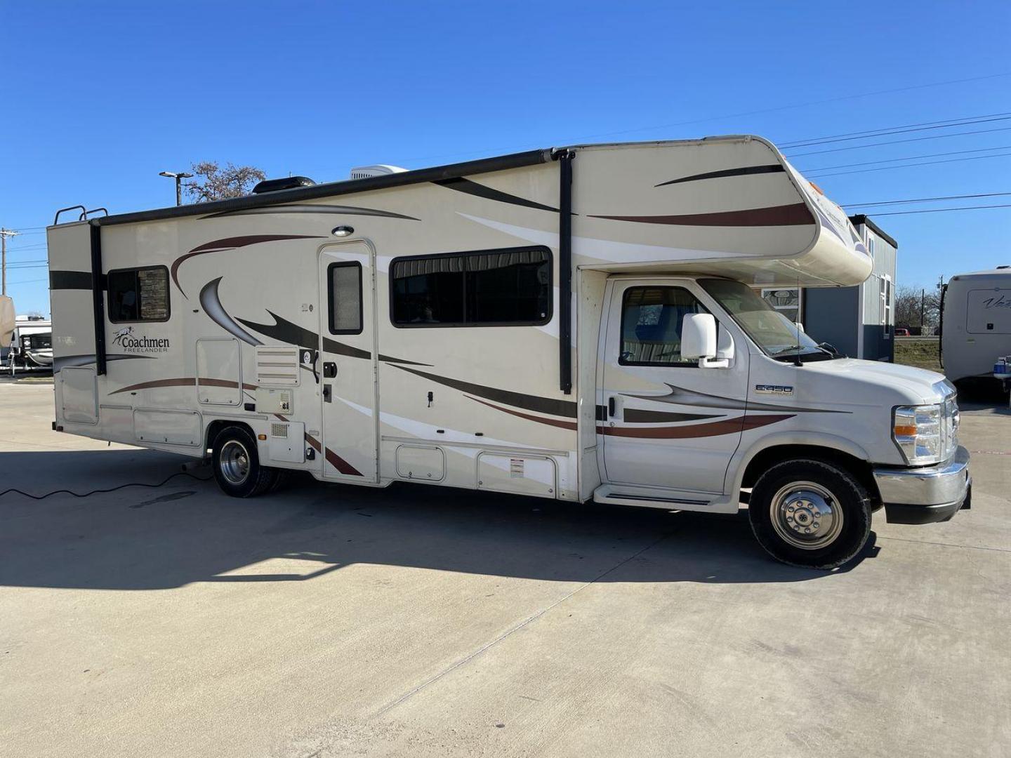 2016 COACHMEN FREELANDER 29KS (1FDXE4FS5FD) , located at 4319 N Main Street, Cleburne, TX, 76033, (817) 221-0660, 32.435829, -97.384178 - Photo#23