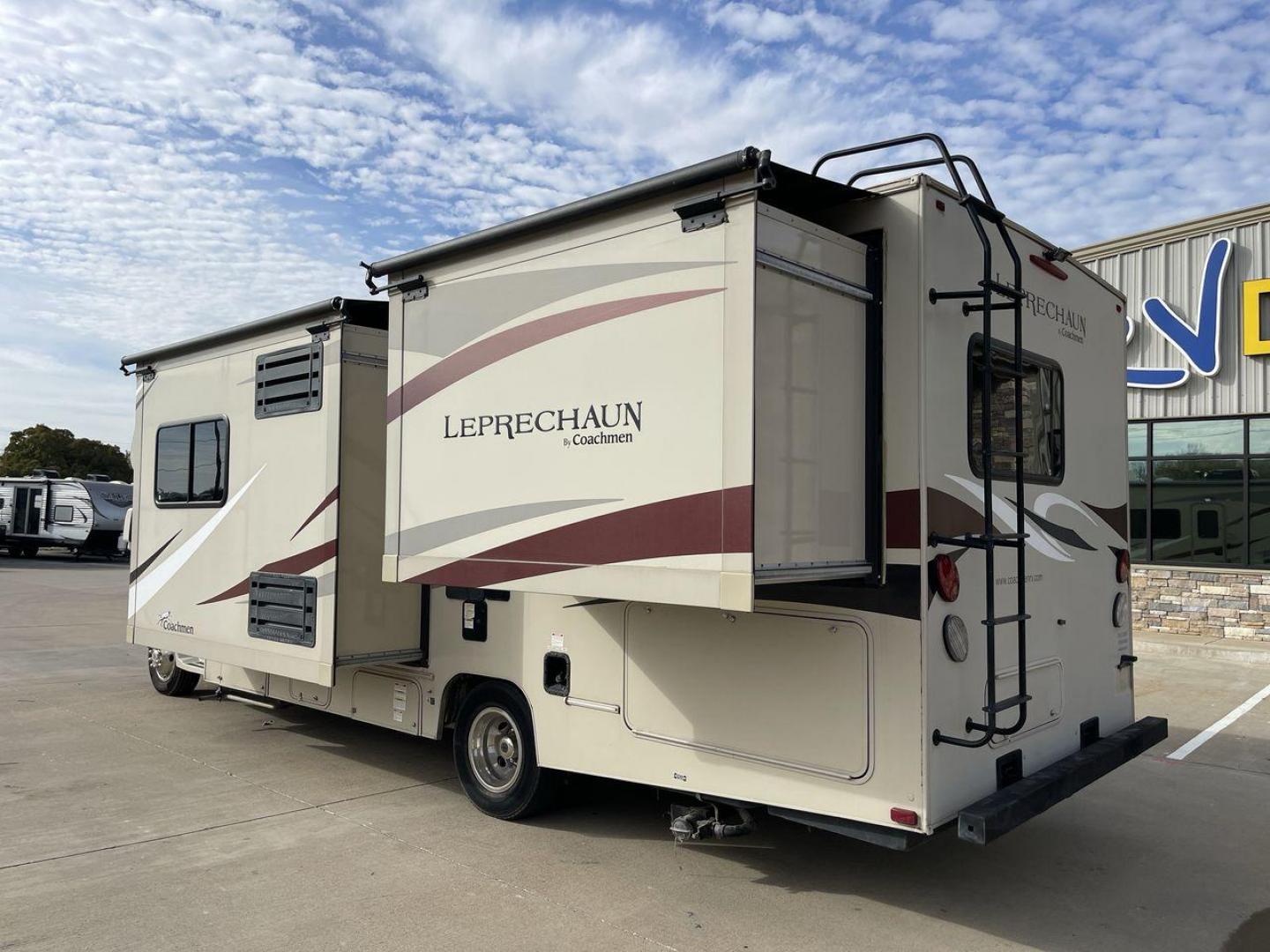 2016 COACHMEN LEPRECHAUN 260DS (1FDXE4FS5GD) , Length: 27.42 ft. | Dry Weight: 11,450 lbs. | Gross Weight: 14,500 lbs. | Slides: 2 transmission, located at 4319 N Main Street, Cleburne, TX, 76033, (817) 221-0660, 32.435829, -97.384178 - The 2016 Coachmen Leprechaun 260DS RV has an attractive exterior design, with a length of 27.42 feet. The vehicle's body is finished in beige with stylish brown and cream graphics running along the sides, with the "Leprechaun" branding prominently displayed up front. The front cab section has a clas - Photo#16