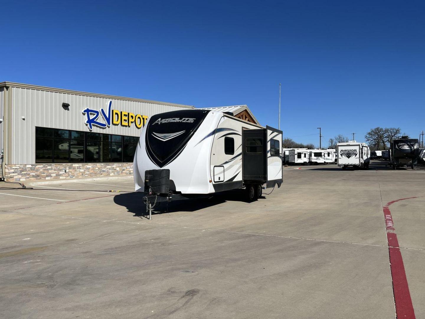 2016 DUTCHMEN AEROLITE 221BHSL (4YDT22121GP) , Length: 26.58 ft. | Dry Weight: 5,271 lbs. | Slides: 1 transmission, located at 4319 N Main Street, Cleburne, TX, 76033, (817) 221-0660, 32.435829, -97.384178 - Experience the 2016 Dutchmen Aerolite 221BHSL Travel Trailer, which offers the ideal balance of comfort and adaptability. This travel trailer provides a comfortable living area for your road trips and is ideal for both families and adventure seekers. This trailer measures 26.58 ft in length by 11.42 - Photo#0