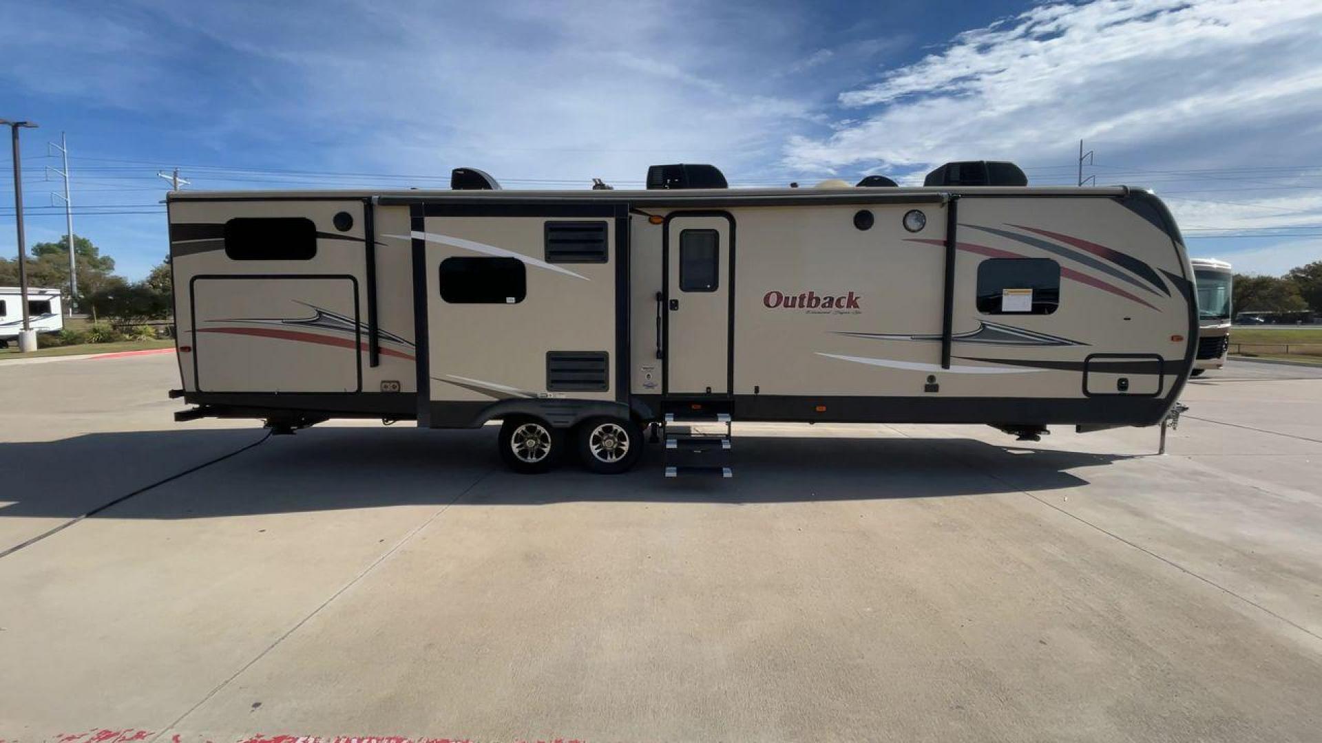 2016 KEYSTONE OUTBACK 325BH (4YDT32524GB) , Length: 37.42 ft. | Dry Weight: 8,325 lbs. | Gross Weight: 10,500 lbs. | Slides: 3 transmission, located at 4319 N Main Street, Cleburne, TX, 76033, (817) 221-0660, 32.435829, -97.384178 - Photo#2