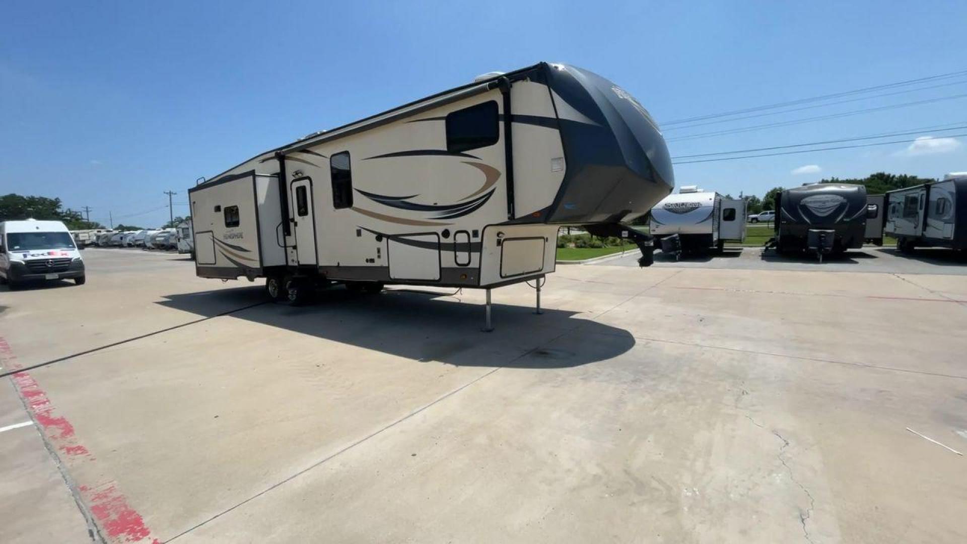 2017 TAN FOREST RIVER SALEM HEMISPHERE (4X4FSBN23HV) , Length: 42 ft.| Dry Weight: 10,924 lbs.| Slides: 4 transmission, located at 4319 N Main Street, Cleburne, TX, 76033, (817) 221-0660, 32.435829, -97.384178 - This is a 2017 Salem Hemisphere 368RLBHK fifth wheel. It has dimensions of 42 ft in length, 8 ft in width, and a 13.17 ft height. It has a dry weight of 10,924 lbs and a payload capacity of 3,156 lbs with a hitch weight of 2,080 lbs. This comes with four power-retractable slideouts and one 19 ft pow - Photo#3