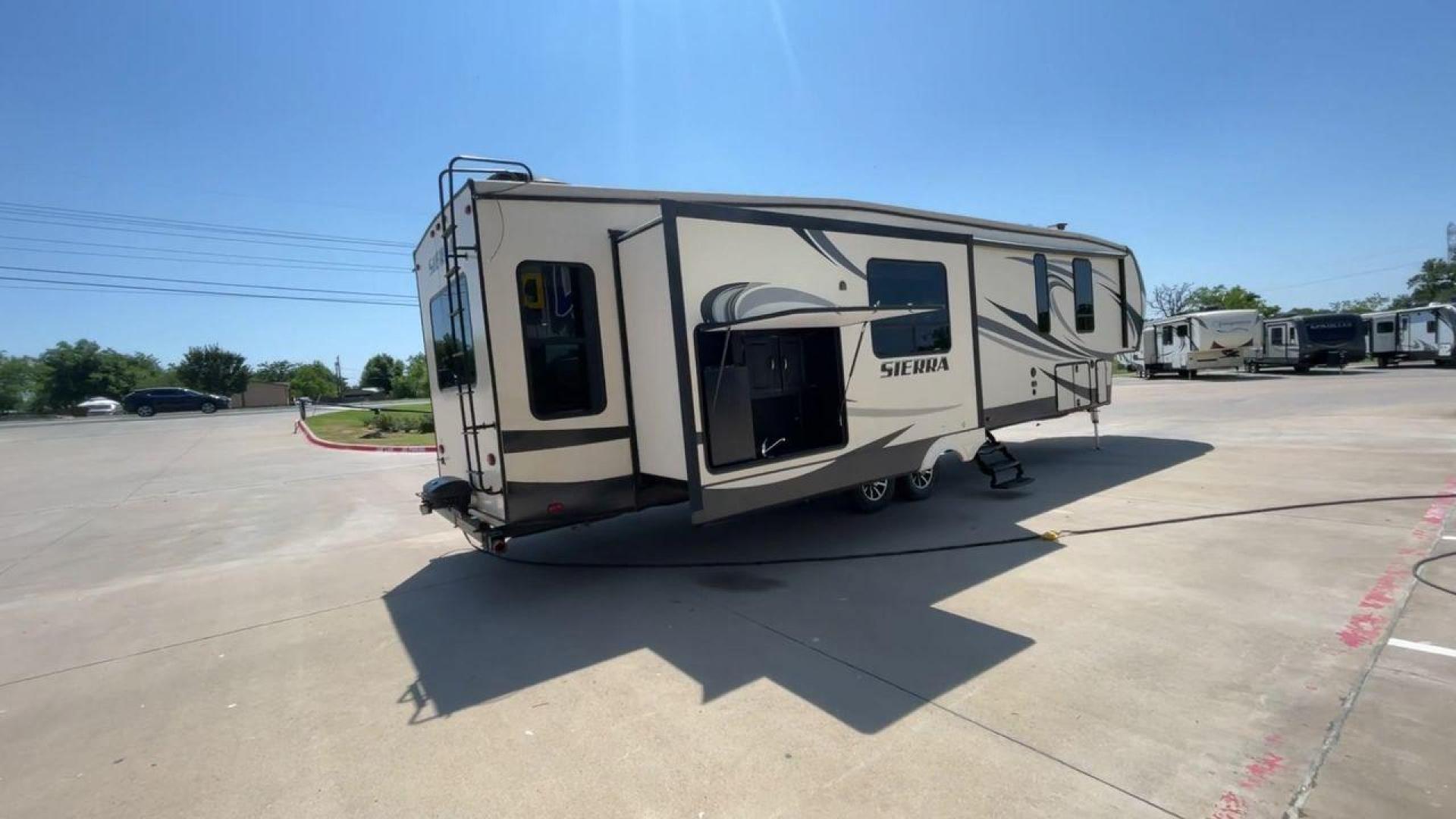 2017 FOREST RIVER SIERRA 372LOK (4X4FSEN22HJ) , located at 4319 N Main Street, Cleburne, TX, 76033, (817) 221-0660, 32.435829, -97.384178 - Photo#1