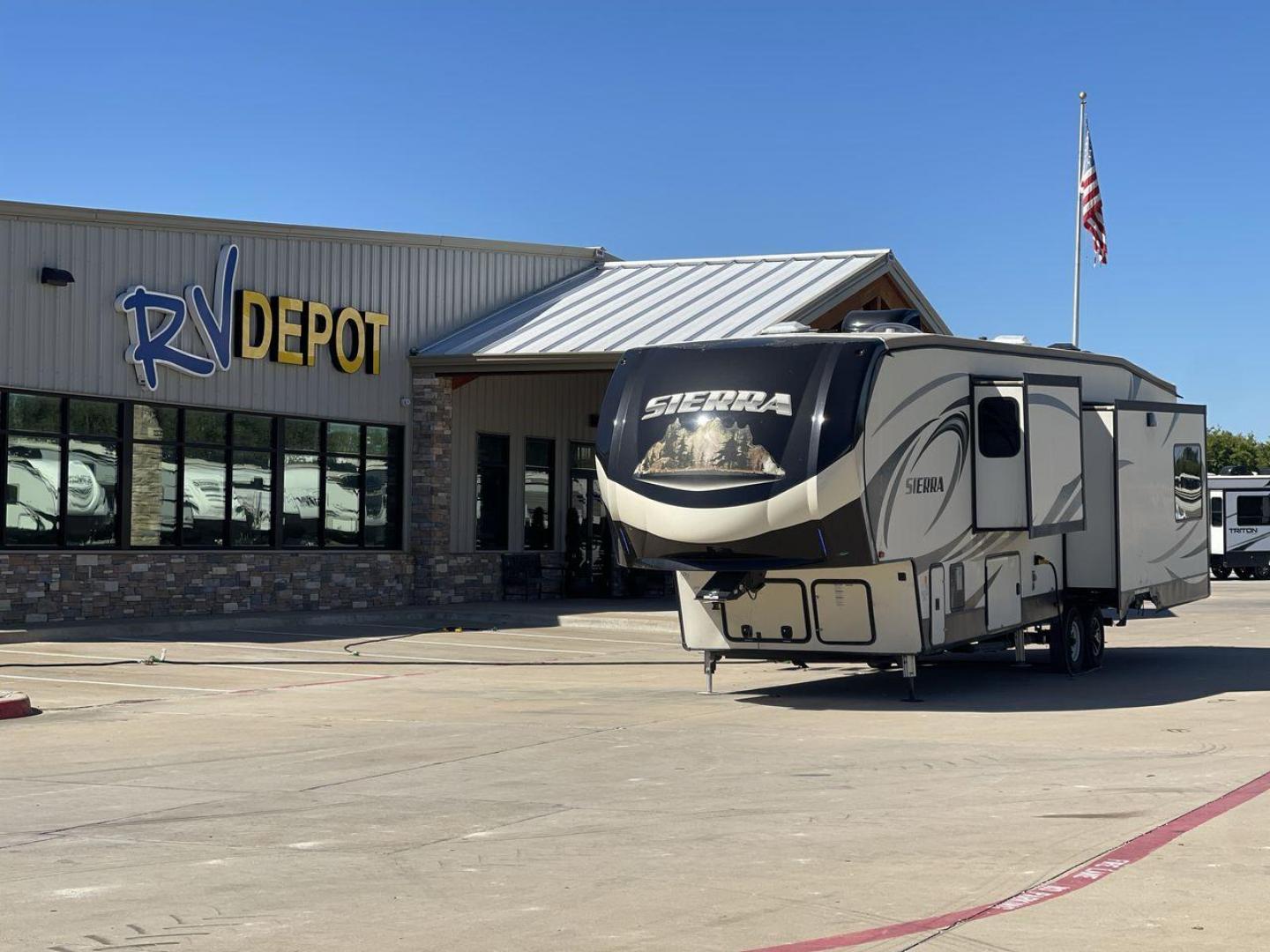 2017 TAN FOREST RIVER SIERRA 378FB (4X4FSEP25HJ) , Length: 42.58 ft. | Dry Weight: 12,455 lbs. | Gross Weight: 15,500 lbs. | Slides: 3 transmission, located at 4319 N Main Street, Cleburne, TX, 76033, (817) 221-0660, 32.435829, -97.384178 - The 2017 Forest River Sierra 378FB is a dual-axle aluminum wheel set-up that measures 42.58 ft. in length. It has a dry weight of 12,455 lbs. and a GVWR of 15,500 lbs. This fifth wheel is big, spacious, and luxurious! On the exterior, you can enjoy an enormous 20-foot power-retractable awning and an - Photo#0