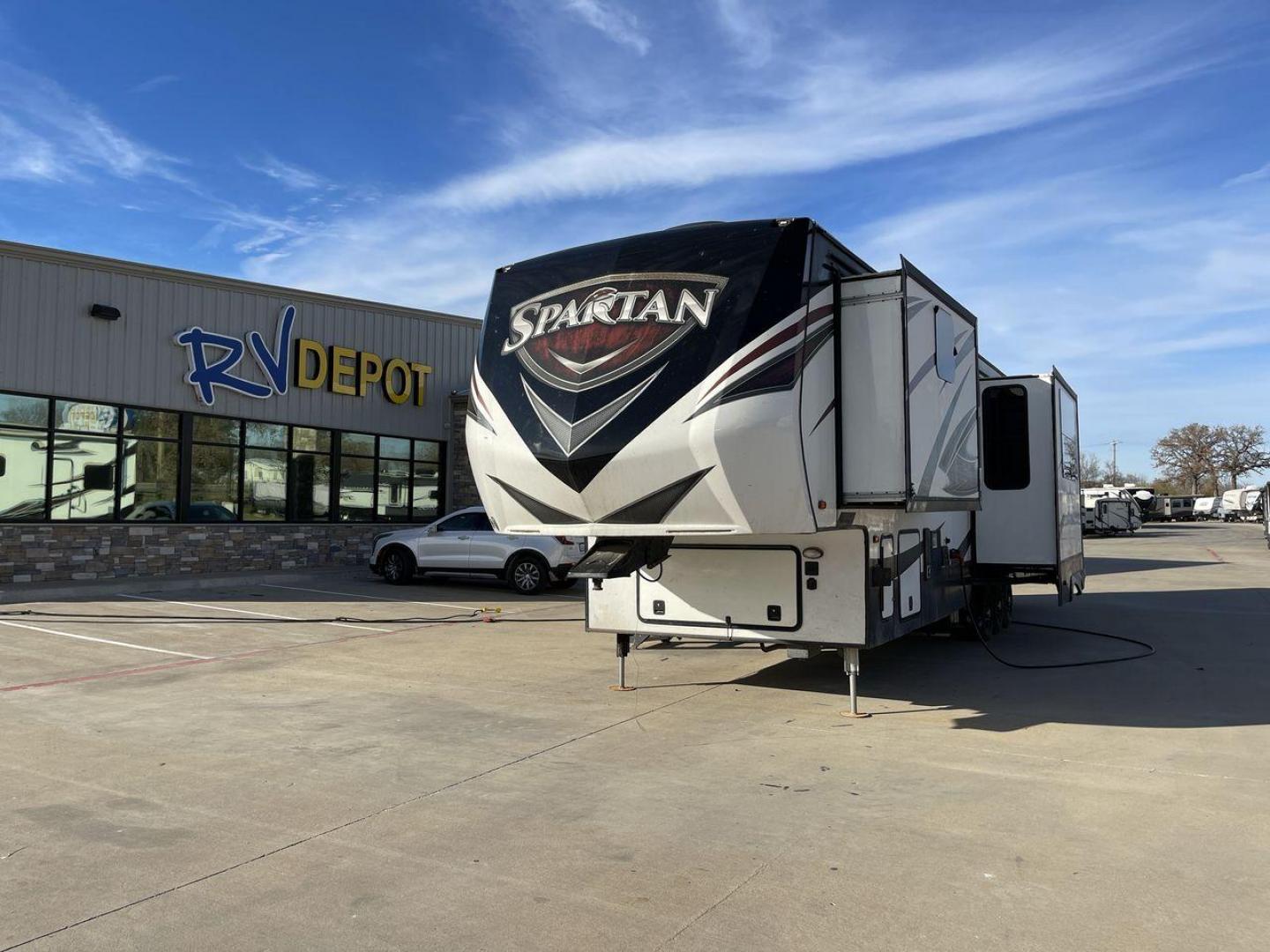 2017 FOREST RIVER SPARTAN 1245 (5ZT3ST9F9HG) , located at 4319 N Main Street, Cleburne, TX, 76033, (817) 221-0660, 32.435829, -97.384178 - Photo#0