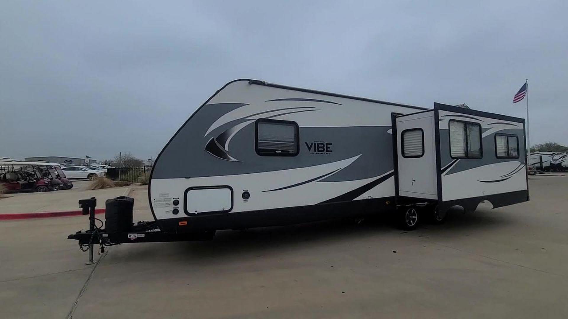 2017 WHITE FOREST RIVER VIBE 277RLS (4X4TVBD28H4) , Length: 34.58 ft. | Dry Weight: 5,945 lbs. | Slides: 1 transmission, located at 4319 N Main Street, Cleburne, TX, 76033, (817) 221-0660, 32.435829, -97.384178 - Enjoy taking trips in this Vibe Extreme Lite travel trailer style with your loved ones. One wide slide, two entry/exit doors, a rear living plan, and much more are included in the Model 277RLS! The dimensions of this unit are 34.58 ft in length, 8 ft in width, and 11 ft in height. It has a dry we - Photo#3