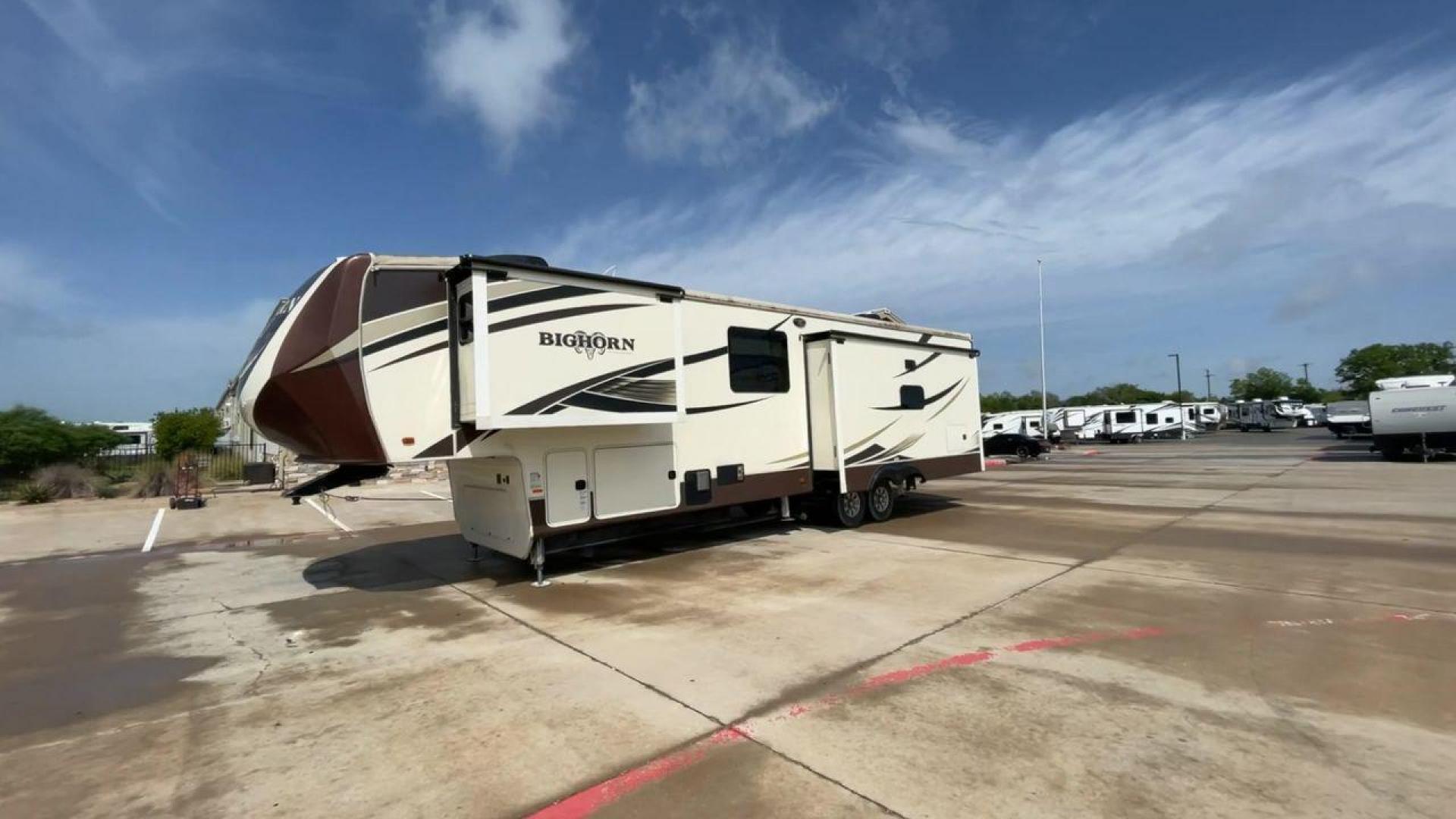 2017 HEARTLAND BIGHORN 3760EL (5SFBG4224HE) , Length: 40.9 ft. | Dry Weight: 13,240 lbs. | Gross Weight: 16,000 lbs. | Slides: 3 transmission, located at 4319 N Main Street, Cleburne, TX, 76033, (817) 221-0660, 32.435829, -97.384178 - The 2017 Heartland Bighorn 3760EL fifth wheel offers comfort and elegance when traveling. This well-thought-out RV offers a home away from home by fusing flair and functionality. The dimensions of this unit are 40.9 ft in length, 8 ft in width, and 13.25 ft in height. It has a dry weight of 13,240 l - Photo#5