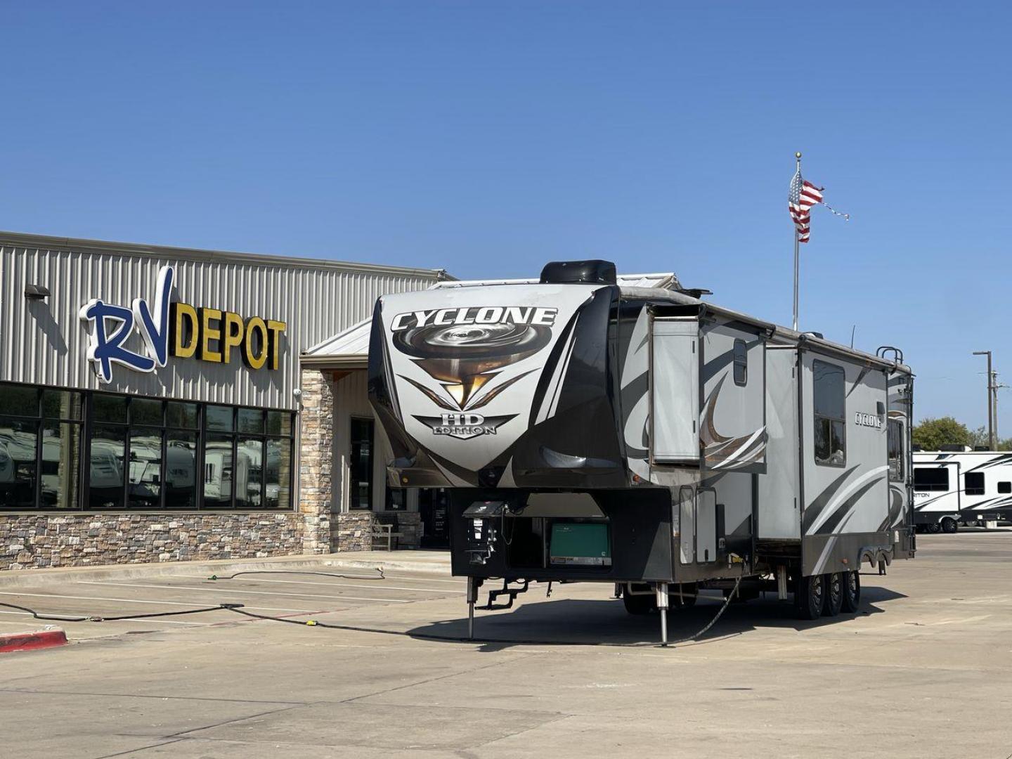 2017 HEARTLAND CYCLONE 4005 (5SFCG4434HE) , Length: 44.1 ft. | Dry Weight: 16,290 lbs.| Gross Weight: 20,000 lbs. | Slides: 3 transmission, located at 4319 N Main Street, Cleburne, TX, 76033, (817) 221-0660, 32.435829, -97.384178 - The 2017 Heartland Cyclone 4005 is a luxury fifth-wheel toy hauler that combines comfort and functionality for adventurers who want the flexibility to bring toys along for the ride. Known for its spacious garage, upscale living area, and ample sleeping options, this model is ideal for thrill-seekers - Photo#0