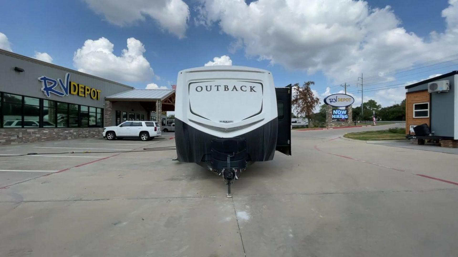 2017 OUTBACK 334RL - (4YDT33422HB) , Length: 37.83 ft. | Dry Weight: 8,155 lbs. | Gross Weight: 10,500 lbs | Slides: 2 transmission, located at 4319 N Main Street, Cleburne, TX, 76033, (817) 221-0660, 32.435829, -97.384178 - Photo#4