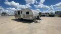 2017 WHITE SHASTA OASIS 25RS - (5ZT2SSPBXHE) , Length: 28.92 ft. | Dry Weight: 4,630 lbs | Gross Weight: 7,508 lbs | Slides: 1 transmission, located at 4319 N Main Street, Cleburne, TX, 76033, (817) 221-0660, 32.435829, -97.384178 - Revel in a comfortable camping lifestyle in this Shasta Oasis 25RS that features a rear bath, rear bunks, and a large single slide for added interior space. This unit only measures 28.92 ft in length, 8 ft in width, and 10.75 ft in height. It has a dry weight of 4,630 lbs with a payload capacity - Photo#3