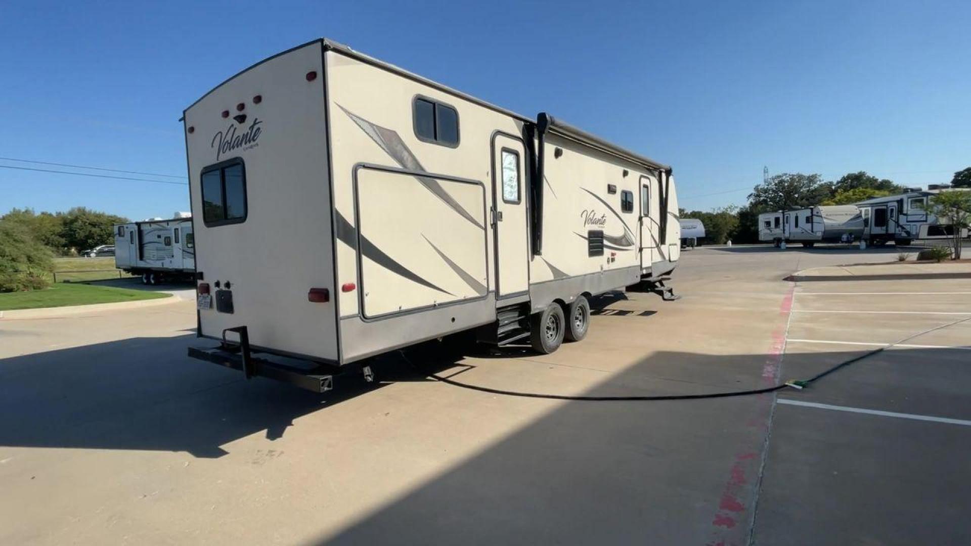 2018 TAN CROSSROADS VOLANTE 32SB (4YDT32S28J6) , Length: 36.5 ft. | Dry Weight: 7,756 lbs. | Gross Weight: 9,750 lbs. | Slides: 2 transmission, located at 4319 N Main Street, Cleburne, TX, 76033, (817) 221-0660, 32.435829, -97.384178 - Photo#1