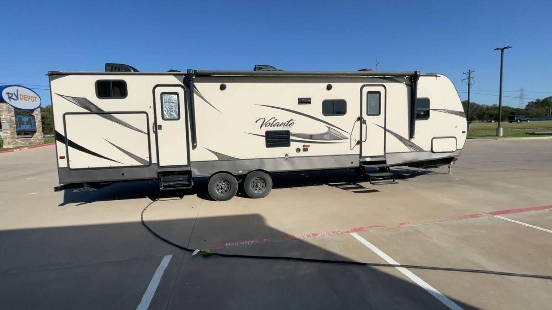 2018 TAN CROSSROADS VOLANTE 32SB (4YDT32S28J6) , Length: 36.5 ft. | Dry Weight: 7,756 lbs. | Gross Weight: 9,750 lbs. | Slides: 2 transmission, located at 4319 N Main Street, Cleburne, TX, 76033, (817) 221-0660, 32.435829, -97.384178 - Photo#2