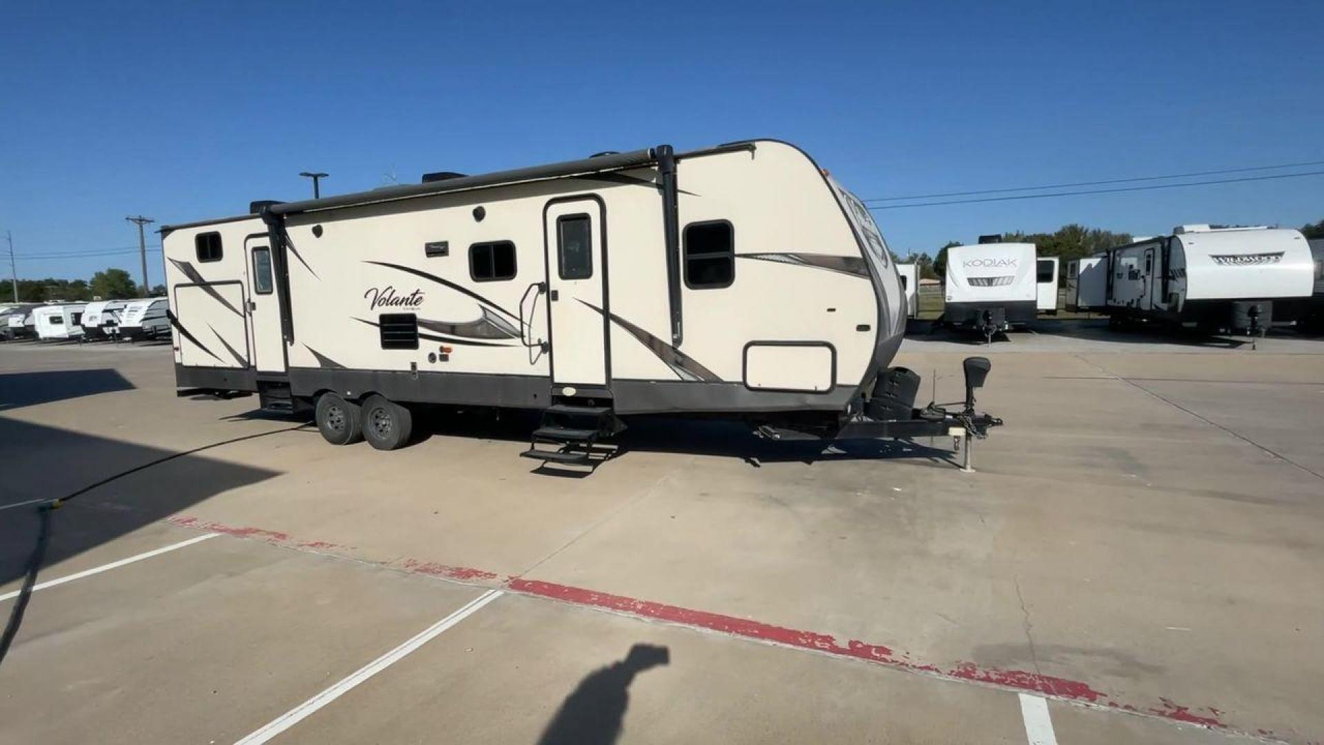 2018 TAN CROSSROADS VOLANTE 32SB (4YDT32S28J6) , Length: 36.5 ft. | Dry Weight: 7,756 lbs. | Gross Weight: 9,750 lbs. | Slides: 2 transmission, located at 4319 N Main Street, Cleburne, TX, 76033, (817) 221-0660, 32.435829, -97.384178 - Photo#3