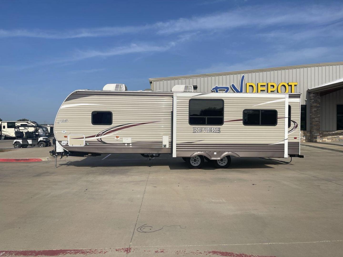 2018 FOREST RIVER SHASTA REVERE 27RL (5ZT2SHSB5JE) , located at 4319 N Main Street, Cleburne, TX, 76033, (817) 221-0660, 32.435829, -97.384178 - Photo#23