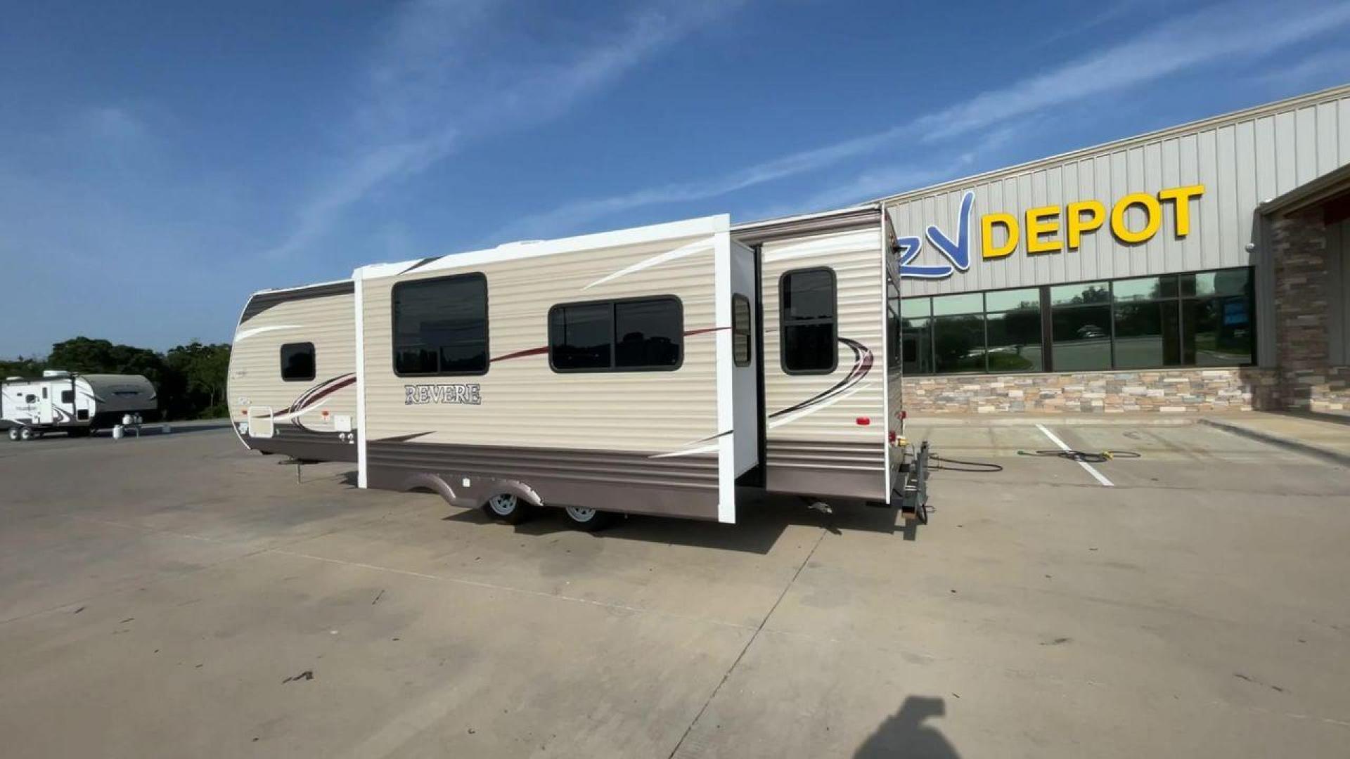 2018 FOREST RIVER SHASTA REVERE 27RL (5ZT2SHSB5JE) , located at 4319 N Main Street, Cleburne, TX, 76033, (817) 221-0660, 32.435829, -97.384178 - Photo#7