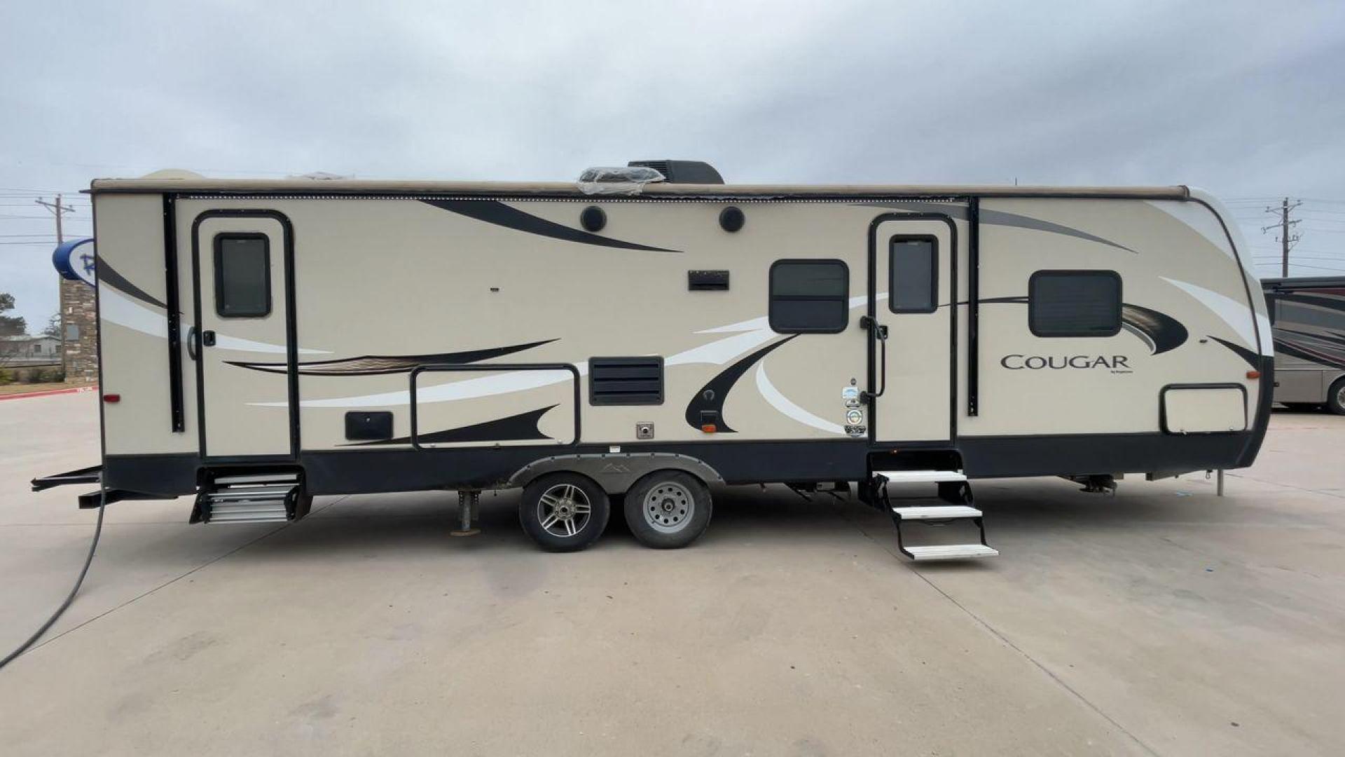 2018 WHITE KEYSTONE COUGAR 29BHS (4YDT29B29JV) , Length: 34.75 ft. | Dry Weight: 6,870 lbs. | Gross Weight: 8,800 lbs. | Slides: 1 transmission, located at 4319 N Main Street, Cleburne, TX, 76033, (817) 221-0660, 32.435829, -97.384178 - The 2018 Keystone Cougar 29BHS is a single-slide travel trailer that measures just a bit under 35 ft. in length. It has a dry weight of 6,870 lbs. and a GVWR of 8,800 lbs. Its exterior is a base color of tan with white and gray accents. It comes with an automatic heating and cooling rate of 35,000 a - Photo#2