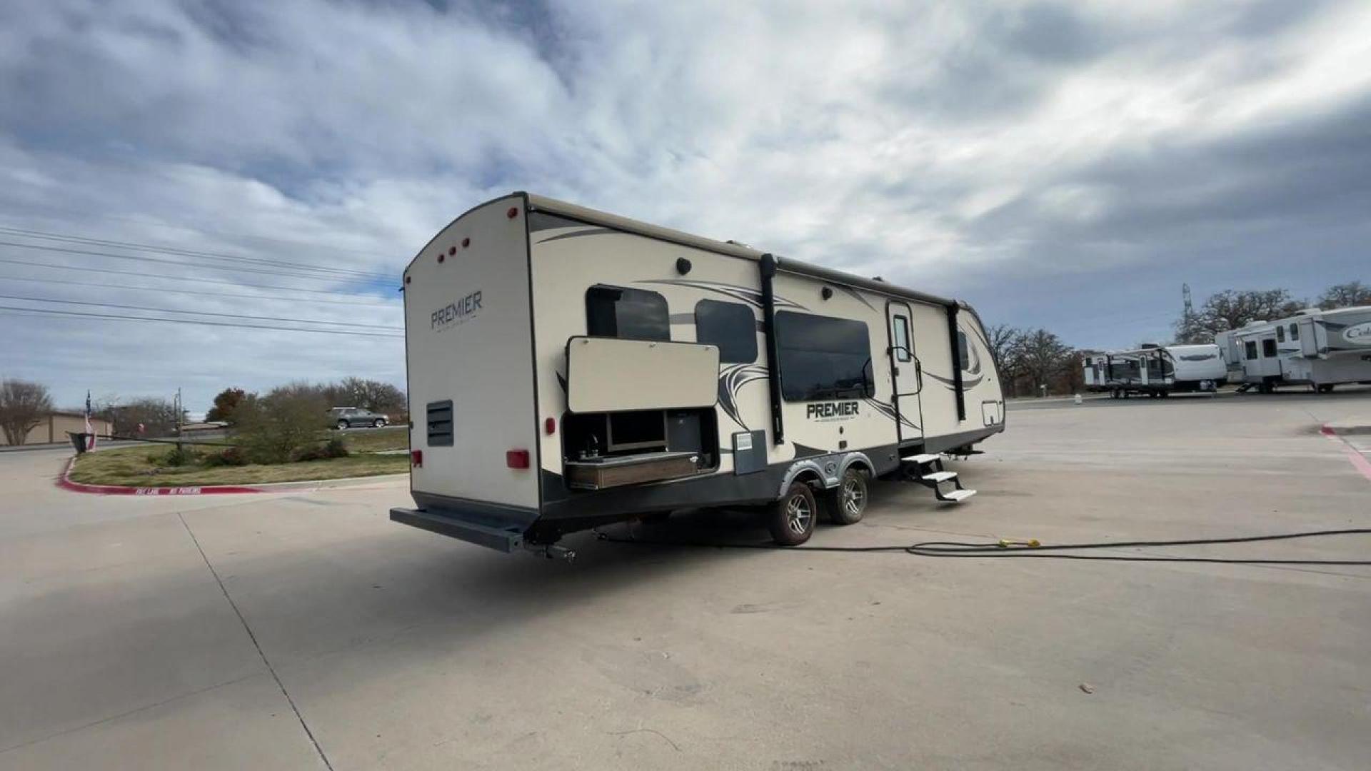 2018 BLACK KEYSTONE PREMIER 30RIPR (4YDT29R22JD) , Length: 35.42 ft. | Dry Weight: 6,675 lbs. | Gross Weight: 8,200 lbs. | Slides: 2 transmission, located at 4319 N Main Street, Cleburne, TX, 76033, (817) 221-0660, 32.435829, -97.384178 - With a length of 35 feet and a dry weight of 6,675 pounds, the 2018 Keystone Premier 30K offers spacious living quarters while remaining lightweight and easy to tow. Inside the Premier 30K, you'll be greeted by a beautifully designed interior that boasts residential-style finishes and upscale amenit - Photo#1