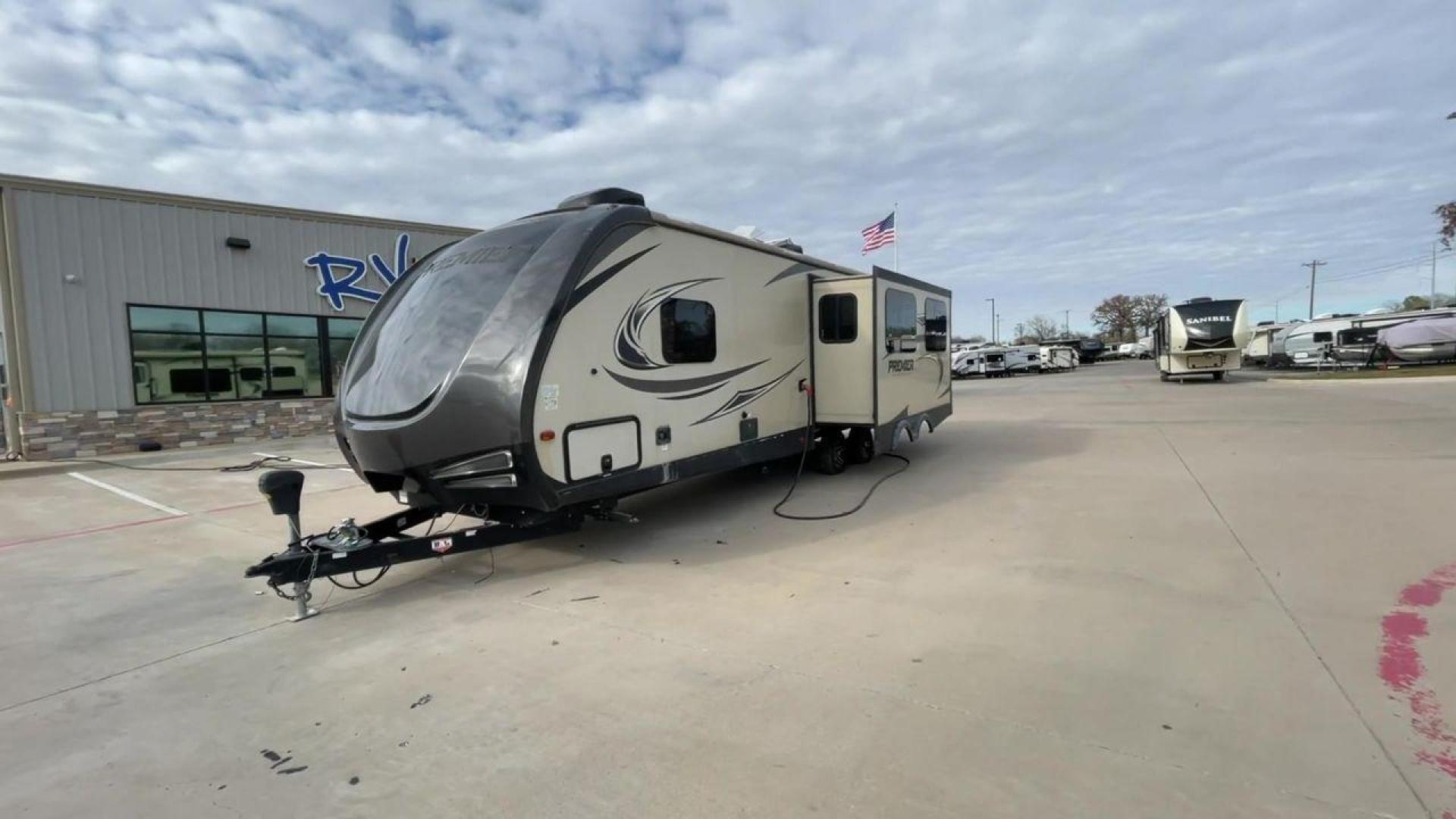 2018 BLACK KEYSTONE PREMIER 30RIPR (4YDT29R22JD) , Length: 35.42 ft. | Dry Weight: 6,675 lbs. | Gross Weight: 8,200 lbs. | Slides: 2 transmission, located at 4319 N Main Street, Cleburne, TX, 76033, (817) 221-0660, 32.435829, -97.384178 - With a length of 35 feet and a dry weight of 6,675 pounds, the 2018 Keystone Premier 30K offers spacious living quarters while remaining lightweight and easy to tow. Inside the Premier 30K, you'll be greeted by a beautifully designed interior that boasts residential-style finishes and upscale amenit - Photo#5