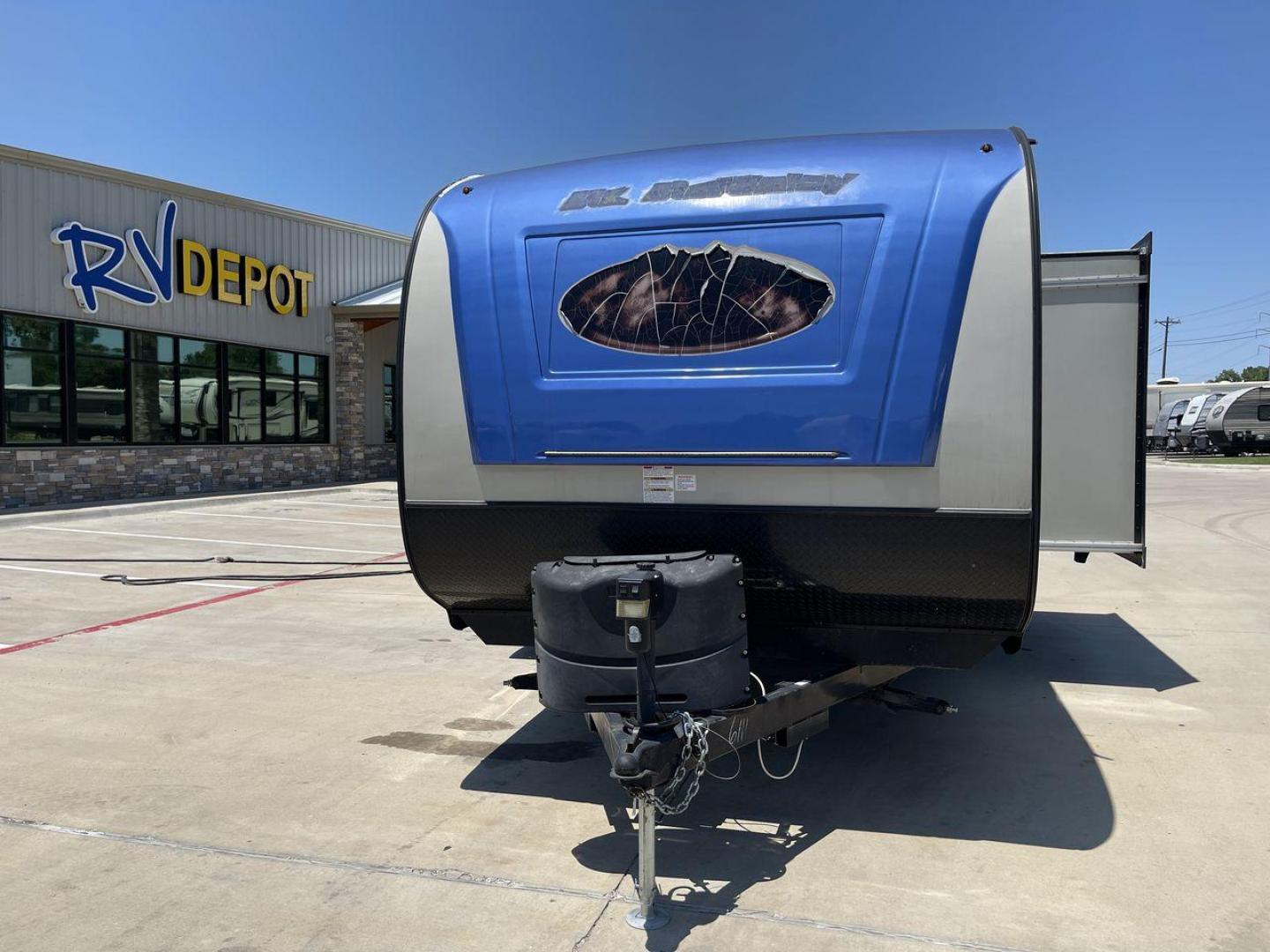 2018 TAN RVMT MT MCKINLEY 268RB (59CCC2829JL) , Length: 22 ft. | Dry Weight: 5320 lbs. | Slides: 1 transmission, located at 4319 N Main Street, Cleburne, TX, 76033, (817) 221-0660, 32.435829, -97.384178 - Take a trip in the 2018 RVMT MT McKinley 268RB travel trailer and experience the freedom of the open road. Your camping trip will be delightful and unforgettable thanks to the thoughtful design of this comfortable and practical trailer. This trailer measures 22.8 ft in length, 8 ft in width, and - Photo#0