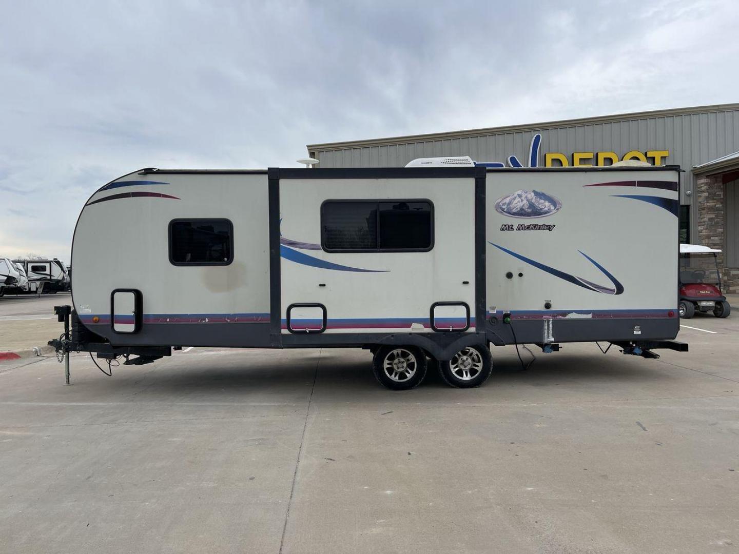 2018 TAN RVMT MT MCKINLEY 268RB (59CCC2829JL) , Length: 22 ft. | Dry Weight: 5320 lbs. | Slides: 1 transmission, located at 4319 N Main Street, Cleburne, TX, 76033, (817) 221-0660, 32.435829, -97.384178 - Take a trip in the 2018 RVMT MT McKinley 268RB travel trailer and experience the freedom of the open road. Your camping trip will be delightful and unforgettable thanks to the thoughtful design of this comfortable and practical trailer. This trailer measures 22.8 ft in length, 8 ft in width, and - Photo#24