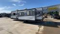 2018 TAN VIBE 268RKS (4X4TVBC26J4) , Length: 34.5 ft. | Dry Weight: 6,540 lbs. | Slides: 1 transmission, located at 4319 N Main Street, Cleburne, TX, 76033, (817) 221-0660, 32.435829, -97.384178 - With the 2018 Vibe 268RKS Travel Trailer, you can experience both adventure and relaxation. This RV provides an ideal combination of ample space and easy maneuverability, making it a great choice for your travels. With the addition of one slide, this RV optimizes living space without compromising it - Photo#7