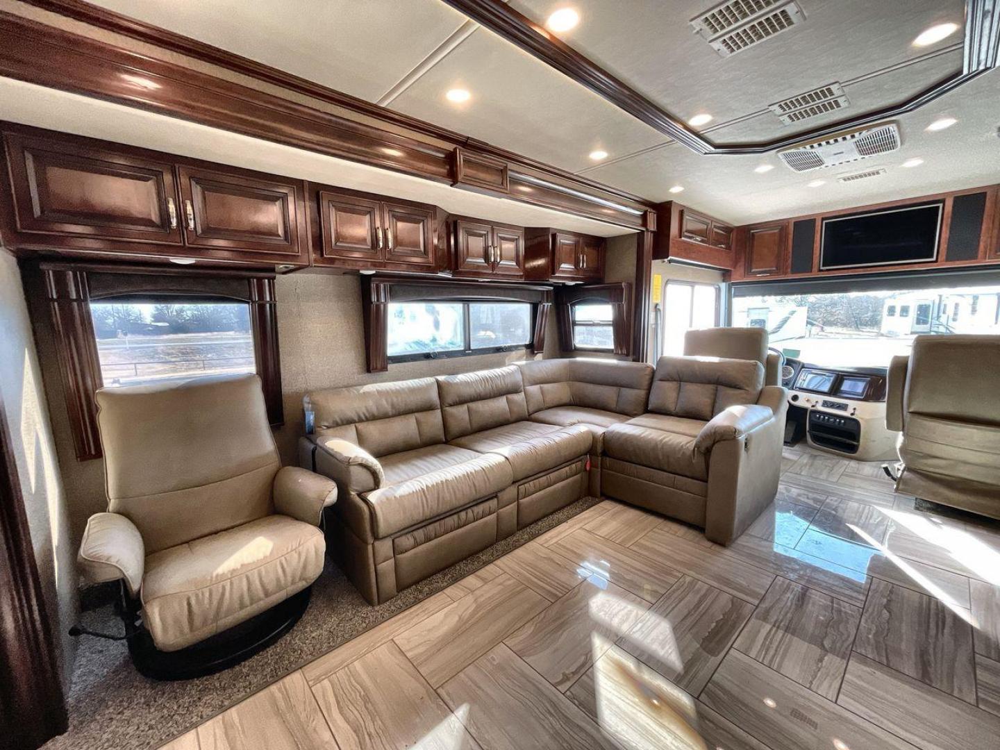 2019 FLEETWOOD DISCOVERY 38F (4UZACGFC9JC) , located at 4319 N Main Street, Cleburne, TX, 76033, (817) 221-0660, 32.435829, -97.384178 - Photo#12