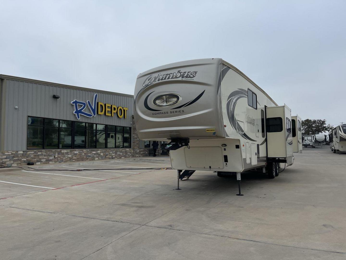 2019 FOREST RIVER COLUMBUS 386FKC (4X4FCMR21K6) , Length: 42.08 ft | Dry Weight: 12,272 lbs | Gross Weight: 15,272 lbs | Slides: 5 transmission, located at 4319 N Main Street, Cleburne, TX, 76033, (817) 221-0660, 32.435829, -97.384178 - The 2019 Forest River Columbus 386FKC is a fifth-wheel RV that stands out for its innovative design and luxurious amenities. Key features include a distinctive front kitchen layout, providing a spacious and well-equipped cooking area, and an expansive living area with residential furniture, large wi - Photo#0